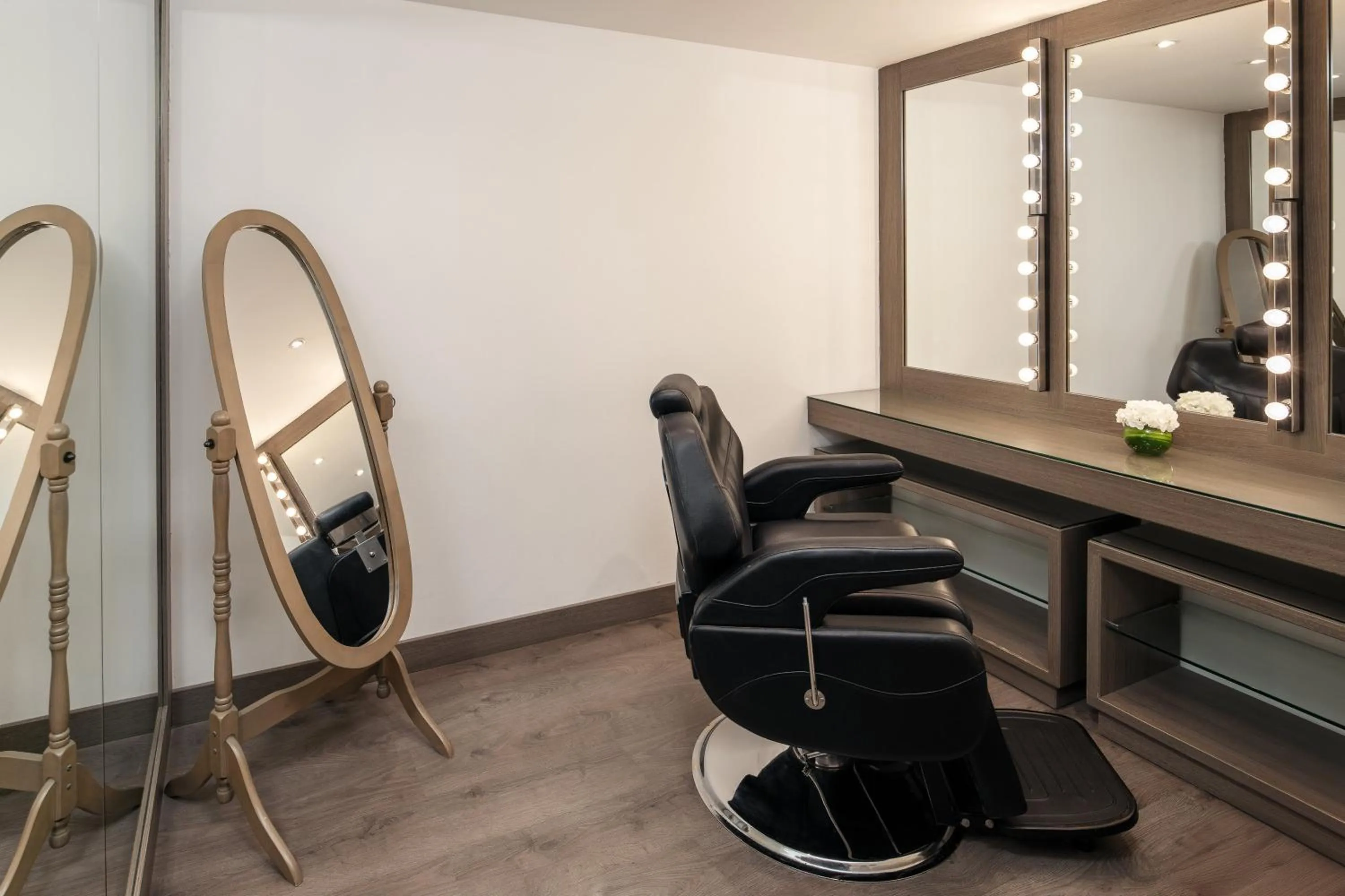 Meeting/conference room in Carlton Al Moaibed Hotel