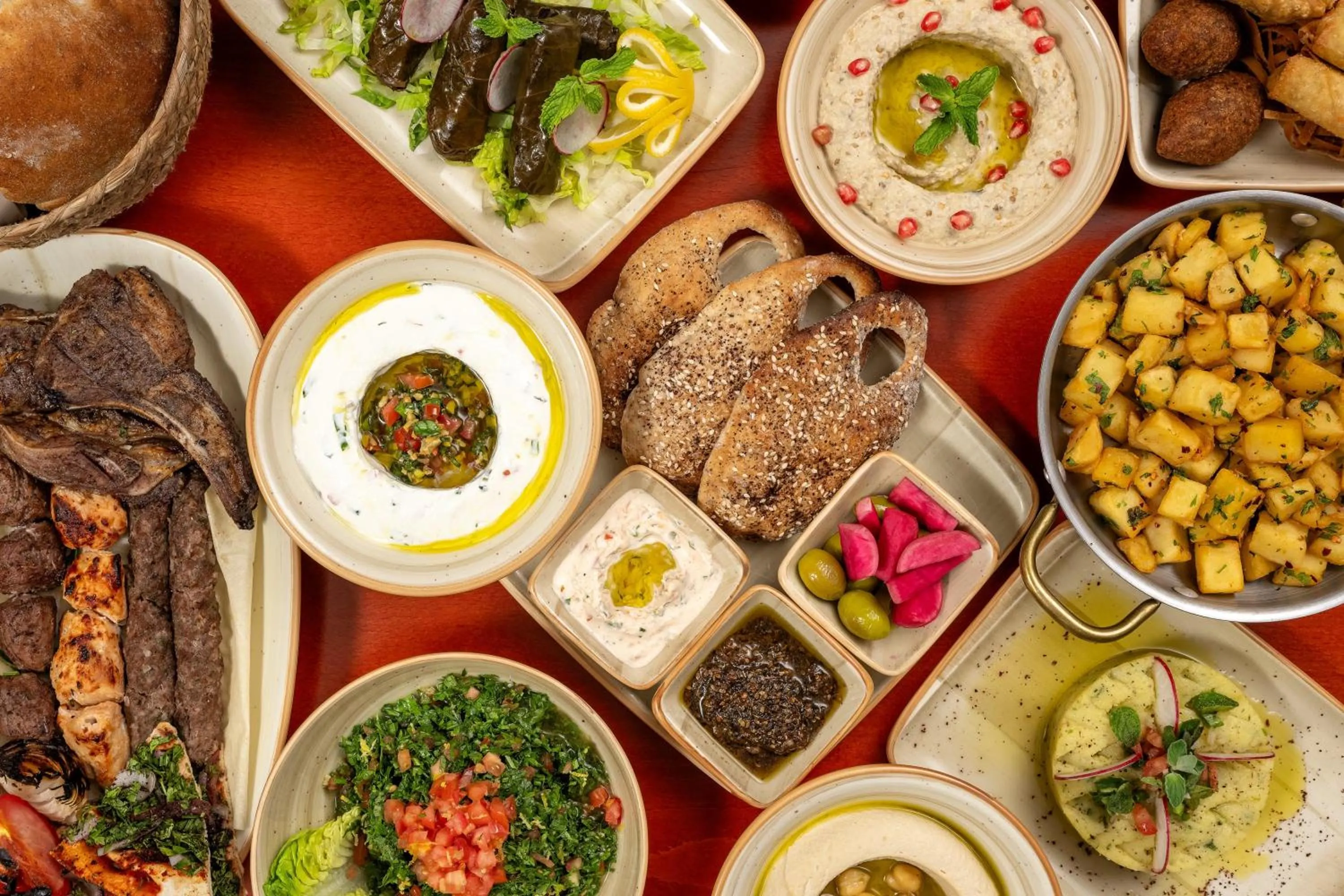 Restaurant/places to eat in Carlton Al Moaibed Hotel