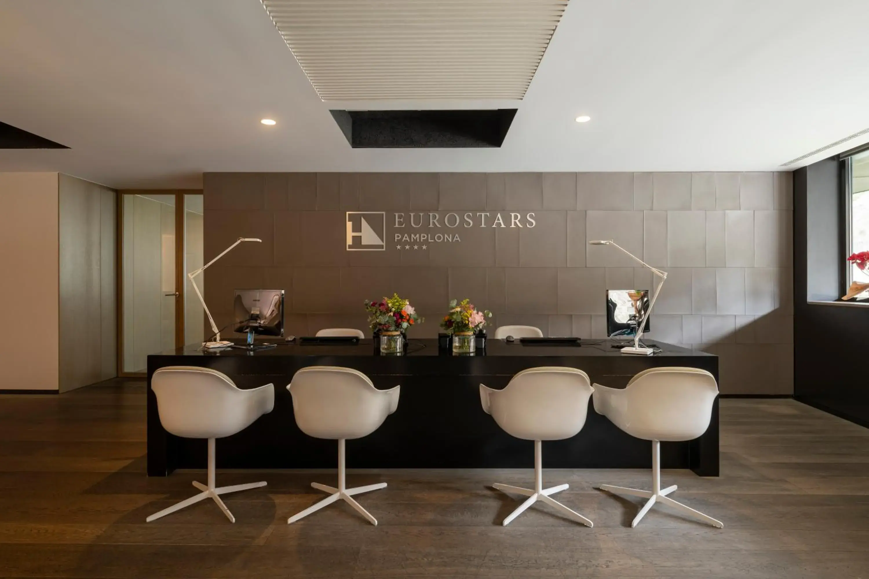 Lobby or reception in Eurostars Pamplona Lobby or reception in Eurostars Pamplona