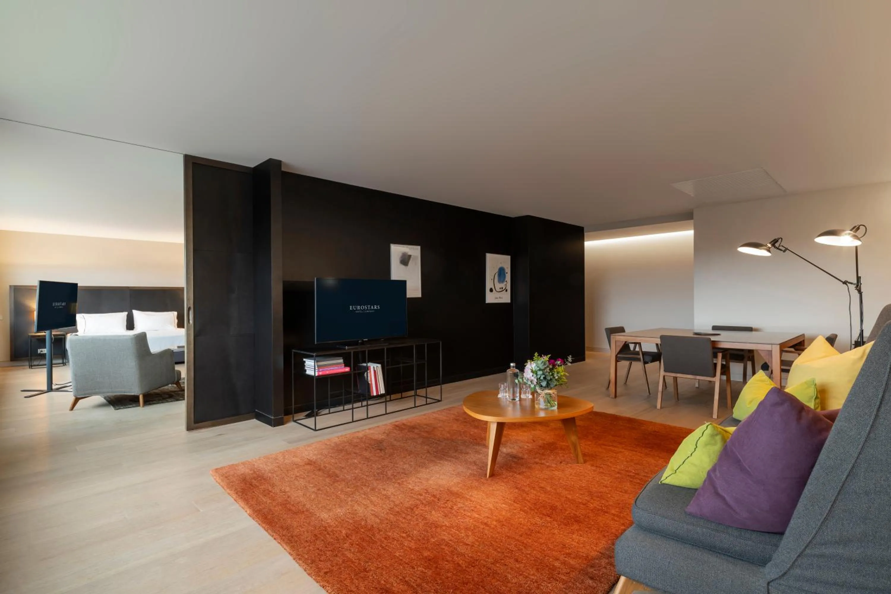 Living room in Eurostars Pamplona