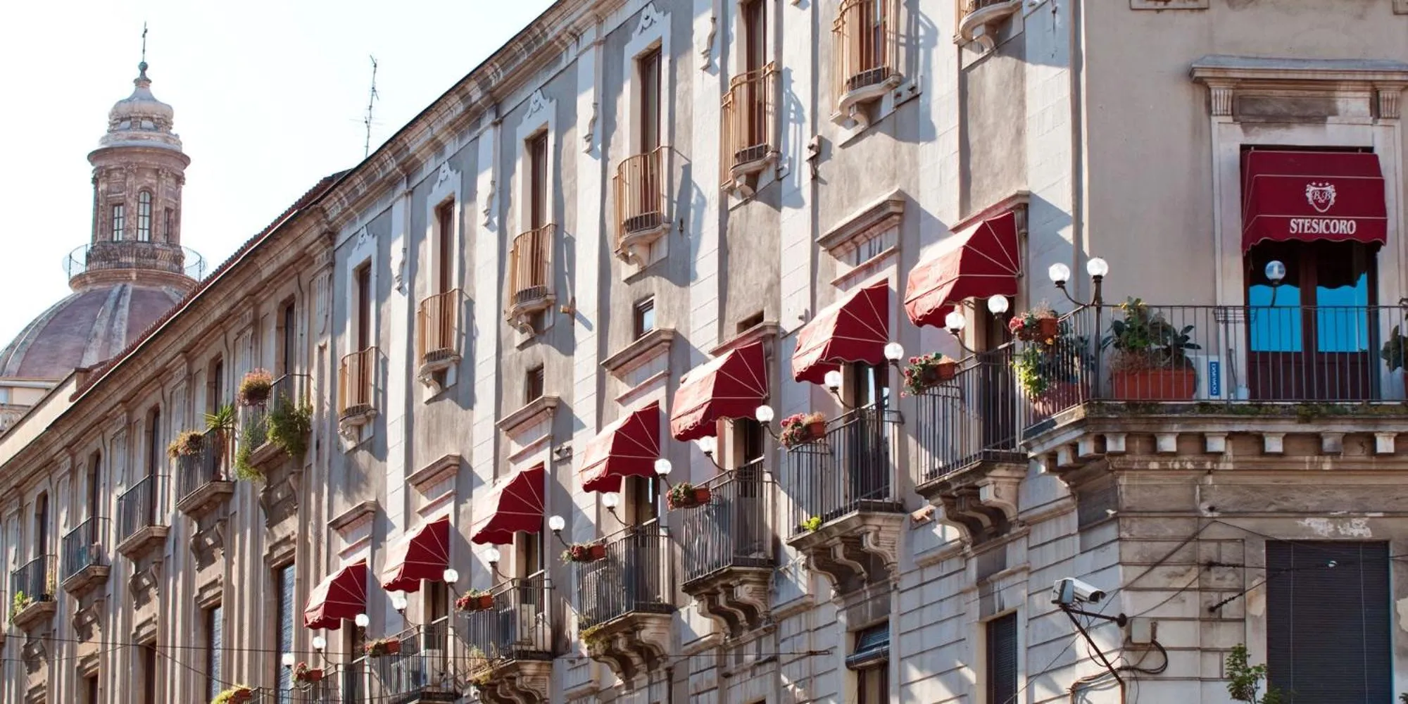 Property building in B&B Stesicoro InHabit