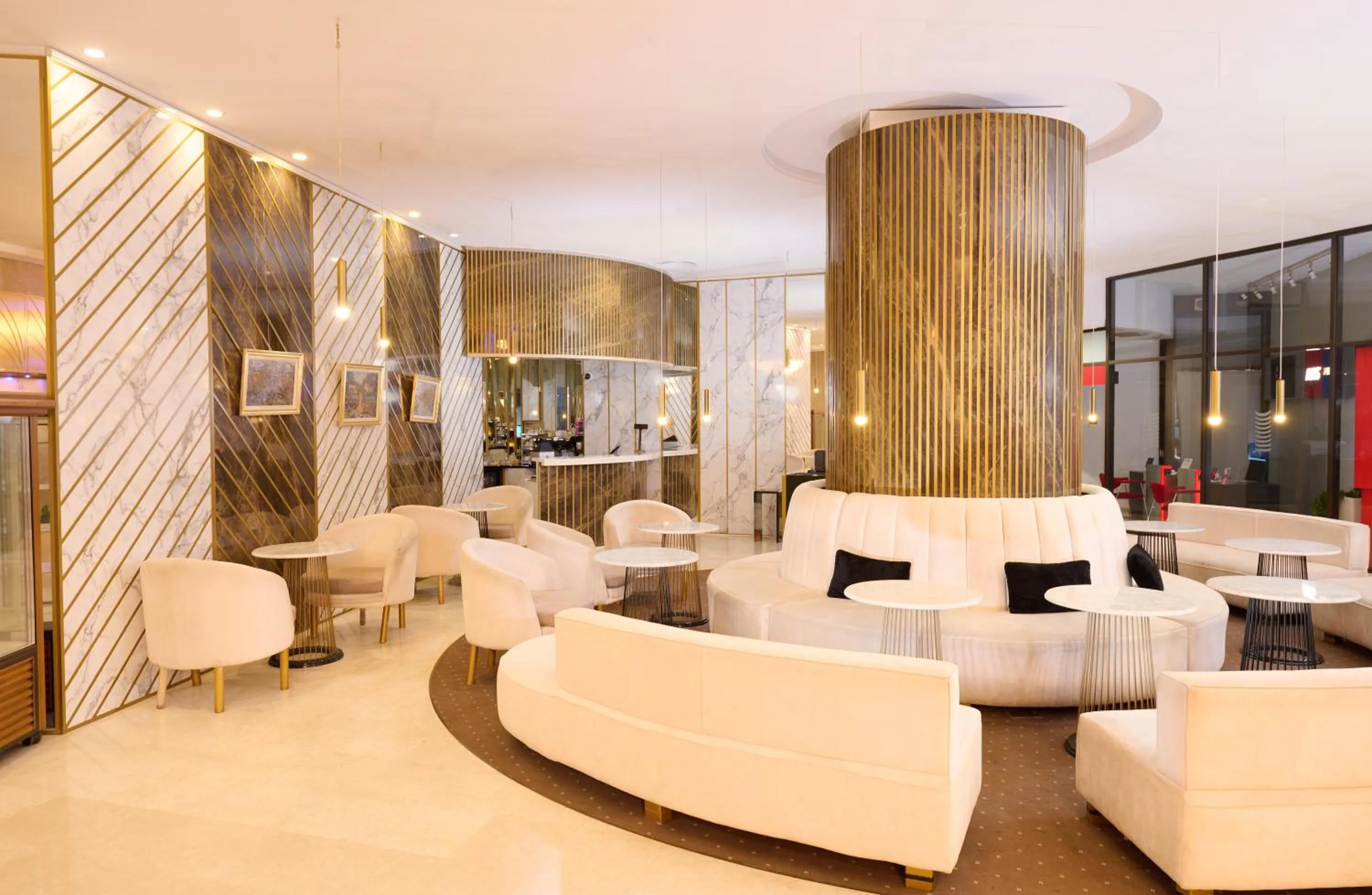 Property building in Grand Hotel Bucharest