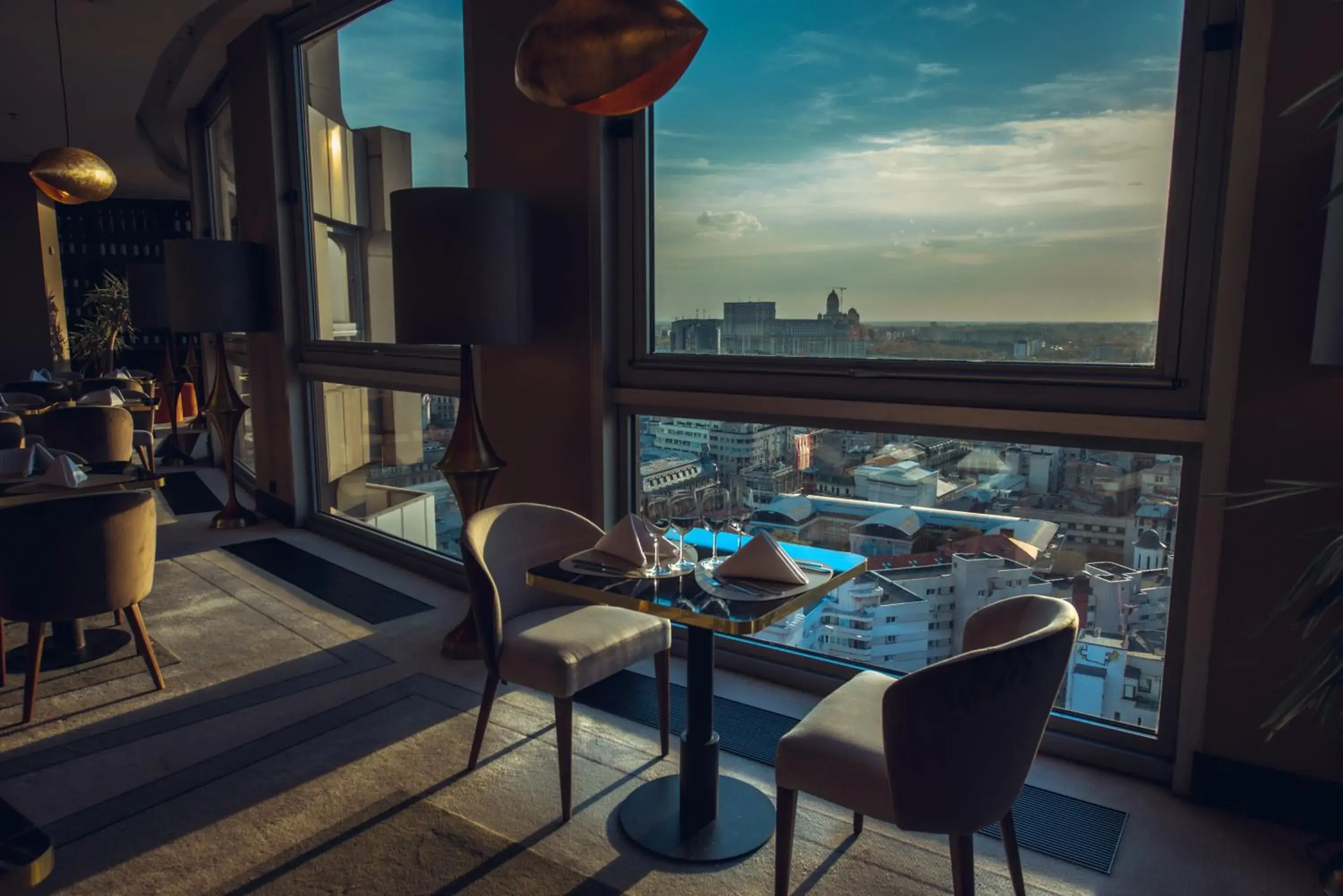 Restaurant/places to eat in Grand Hotel Bucharest Restaurant/places to eat in Grand Hotel Bucharest