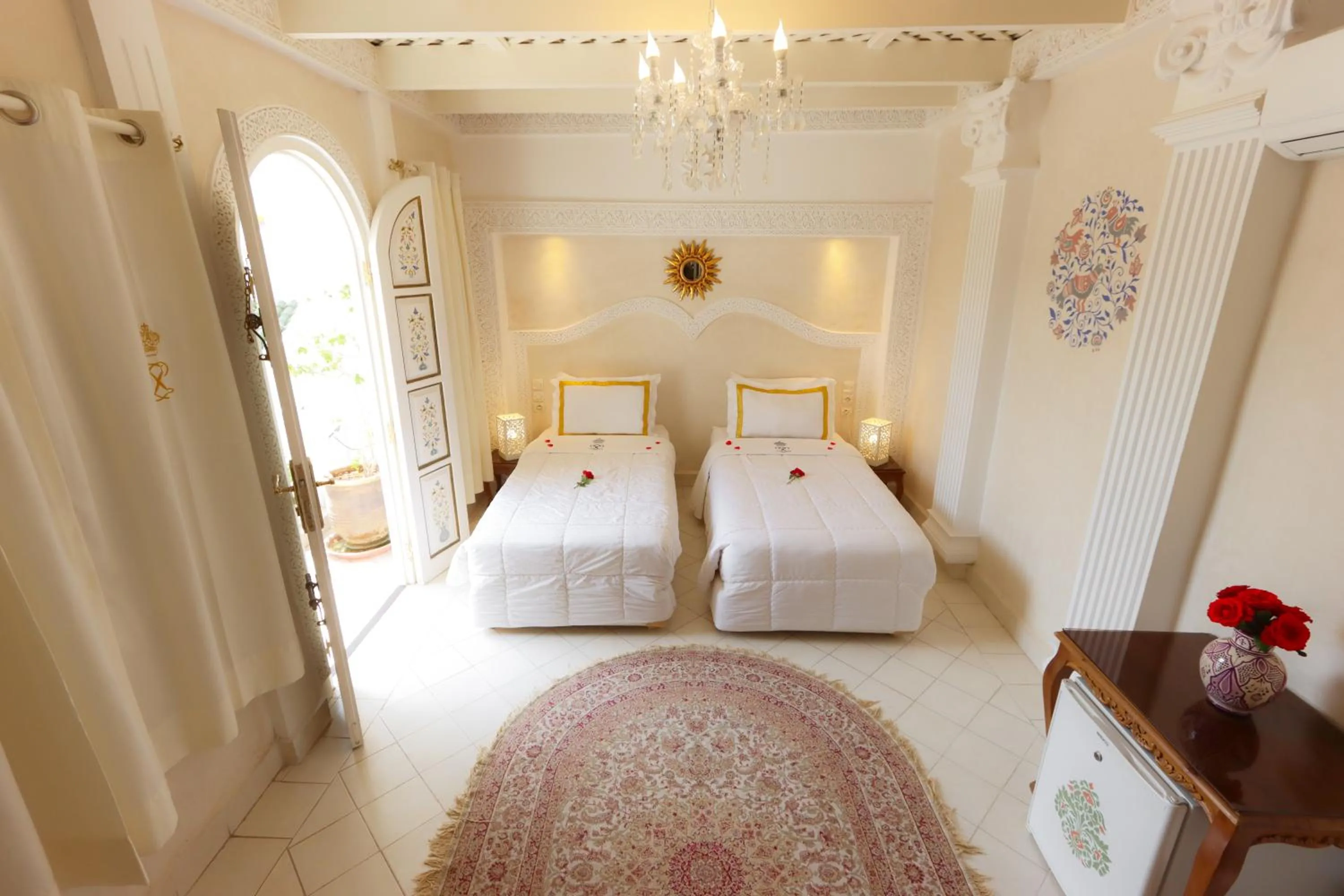 Photo of the whole room, Bed in Riad Palais Des Princesses & Spa
