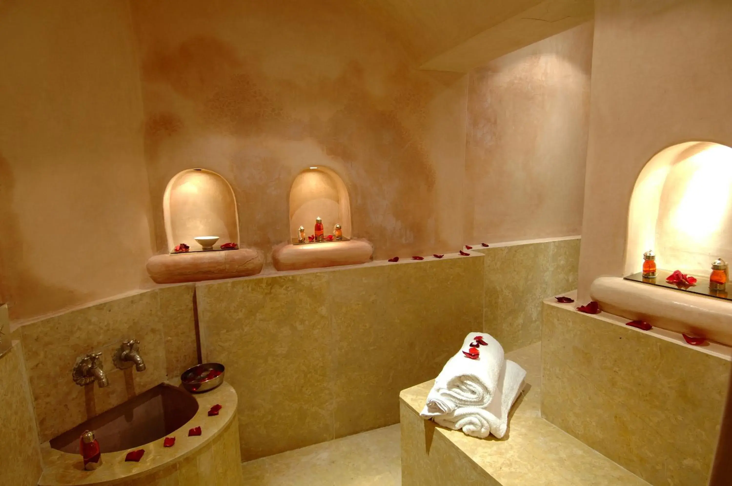 Spa and wellness centre/facilities in Riad Palais Des Princesses & Spa Spa and wellness centre/facilities in Riad Palais Des Princesses & Spa