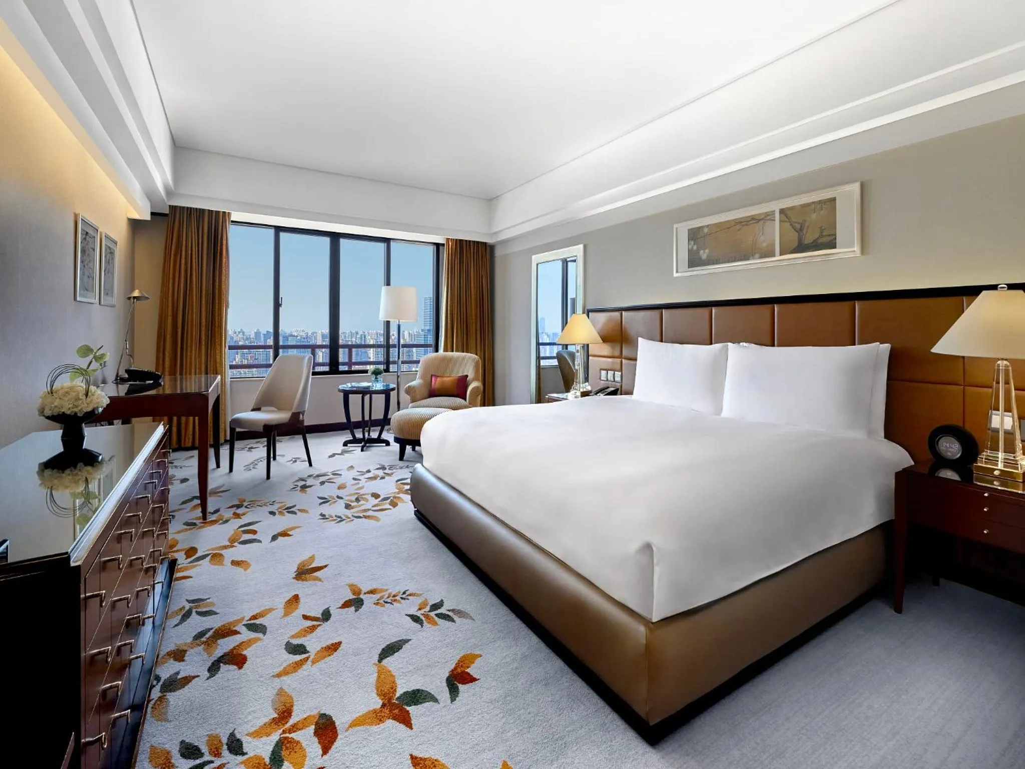 Bed in The Portman Ritz-Carlton Shanghai - Prime Shanghai hub for elite travelers