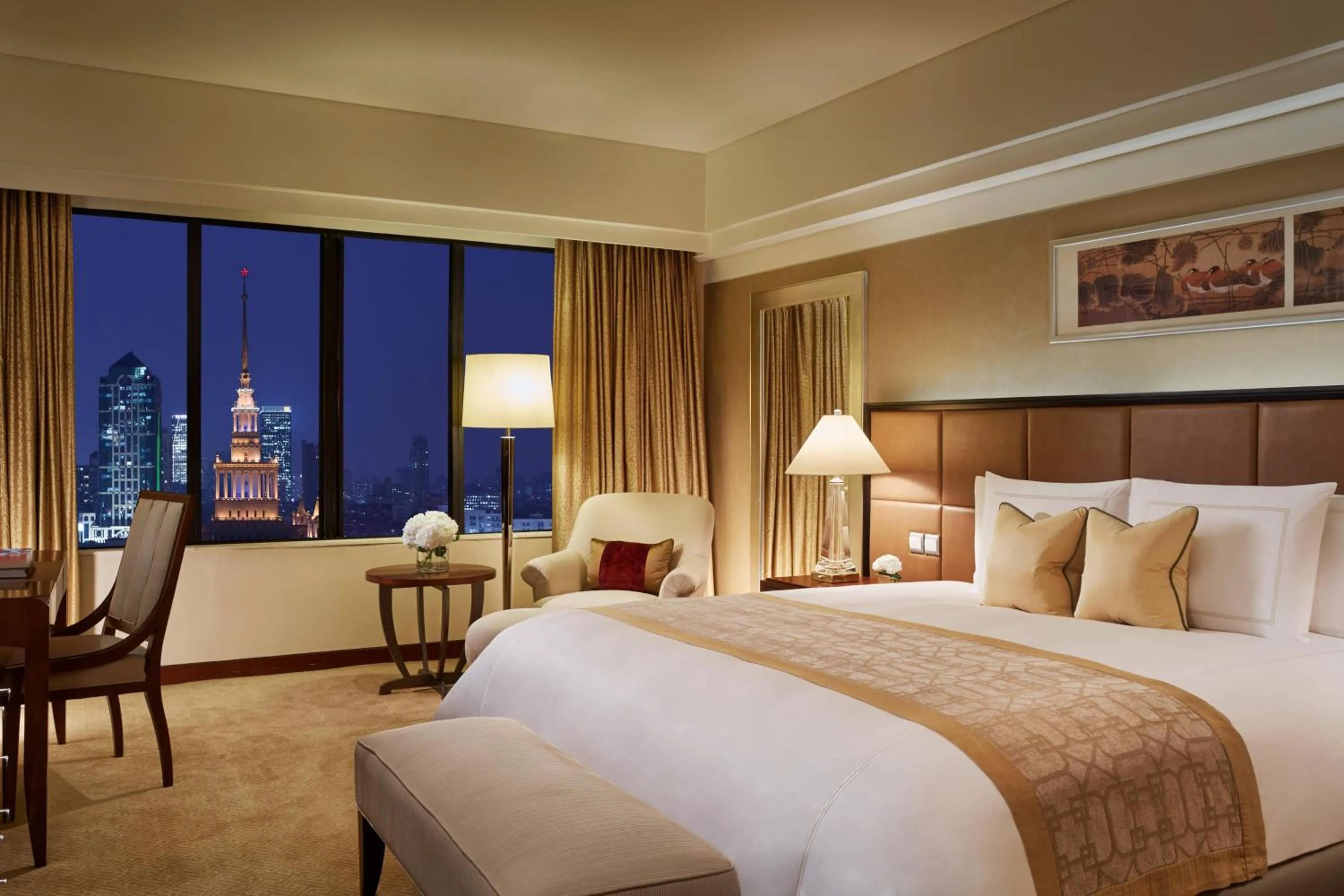 Photo of the whole room, Bed in The Portman Ritz-Carlton Shanghai - Prime Shanghai hub for elite travelers