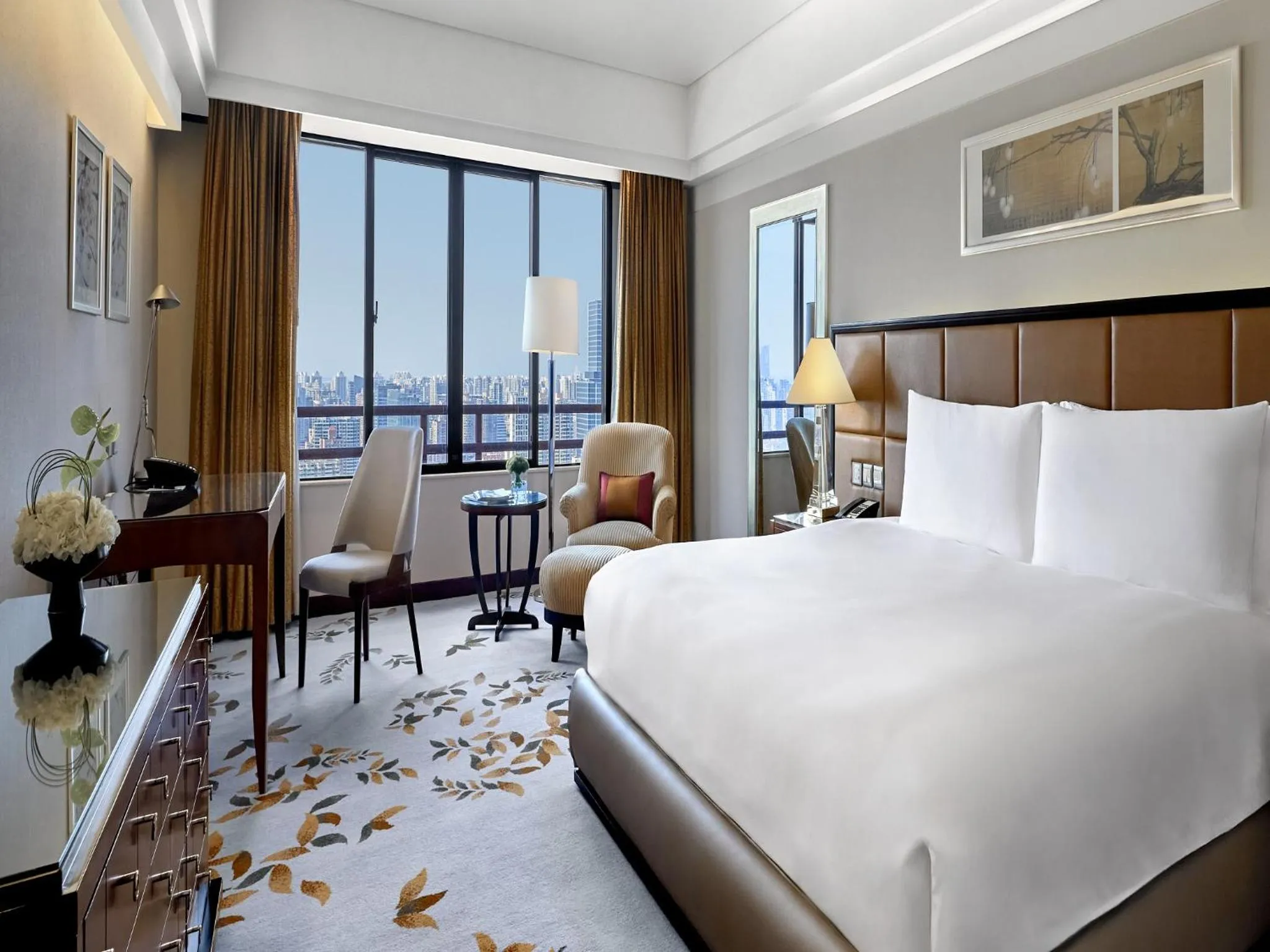 Bed in The Portman Ritz-Carlton Shanghai - Prime Shanghai hub for elite travelers