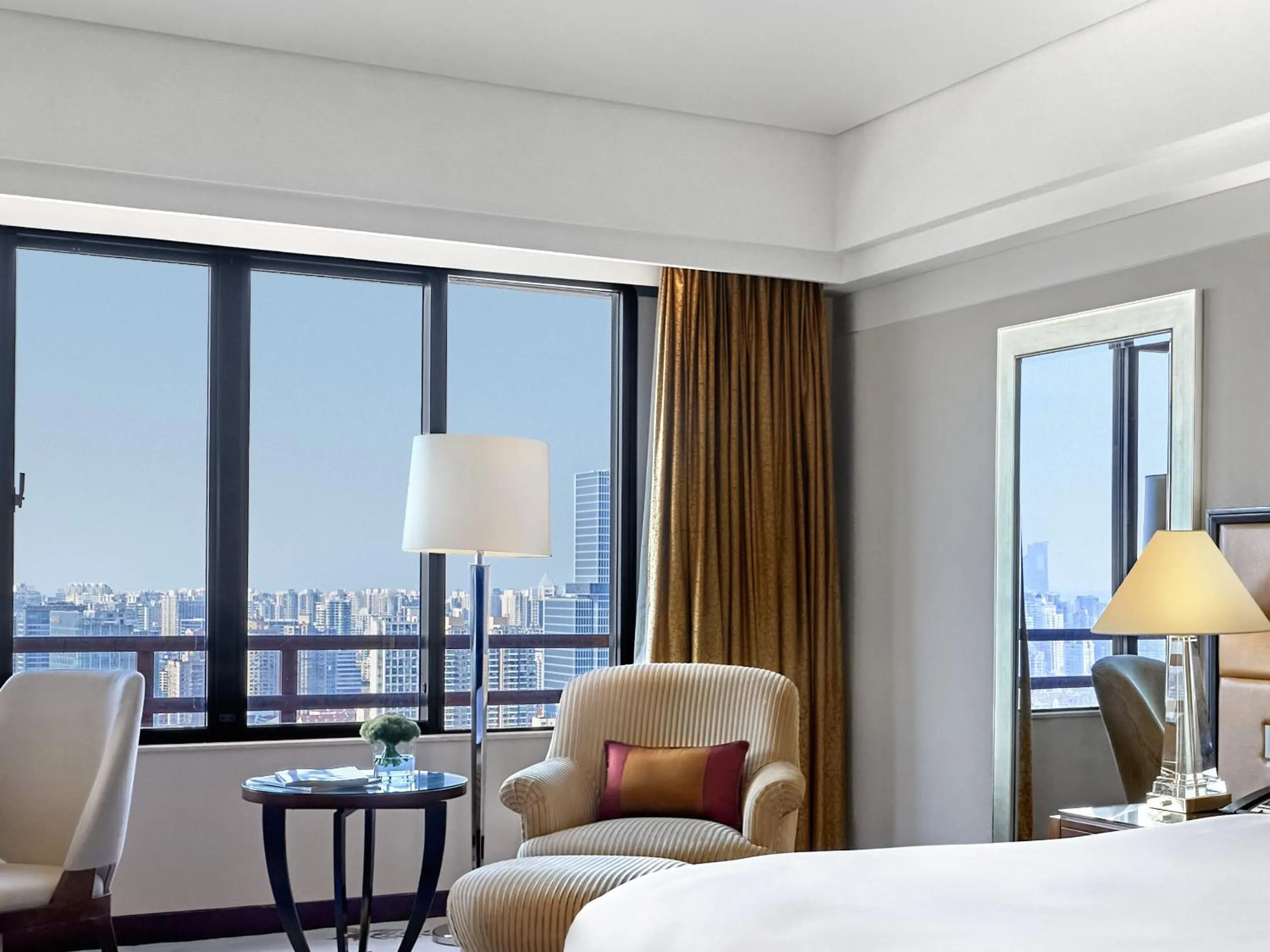 Bed in The Portman Ritz-Carlton Shanghai - Prime Shanghai hub for elite travelers