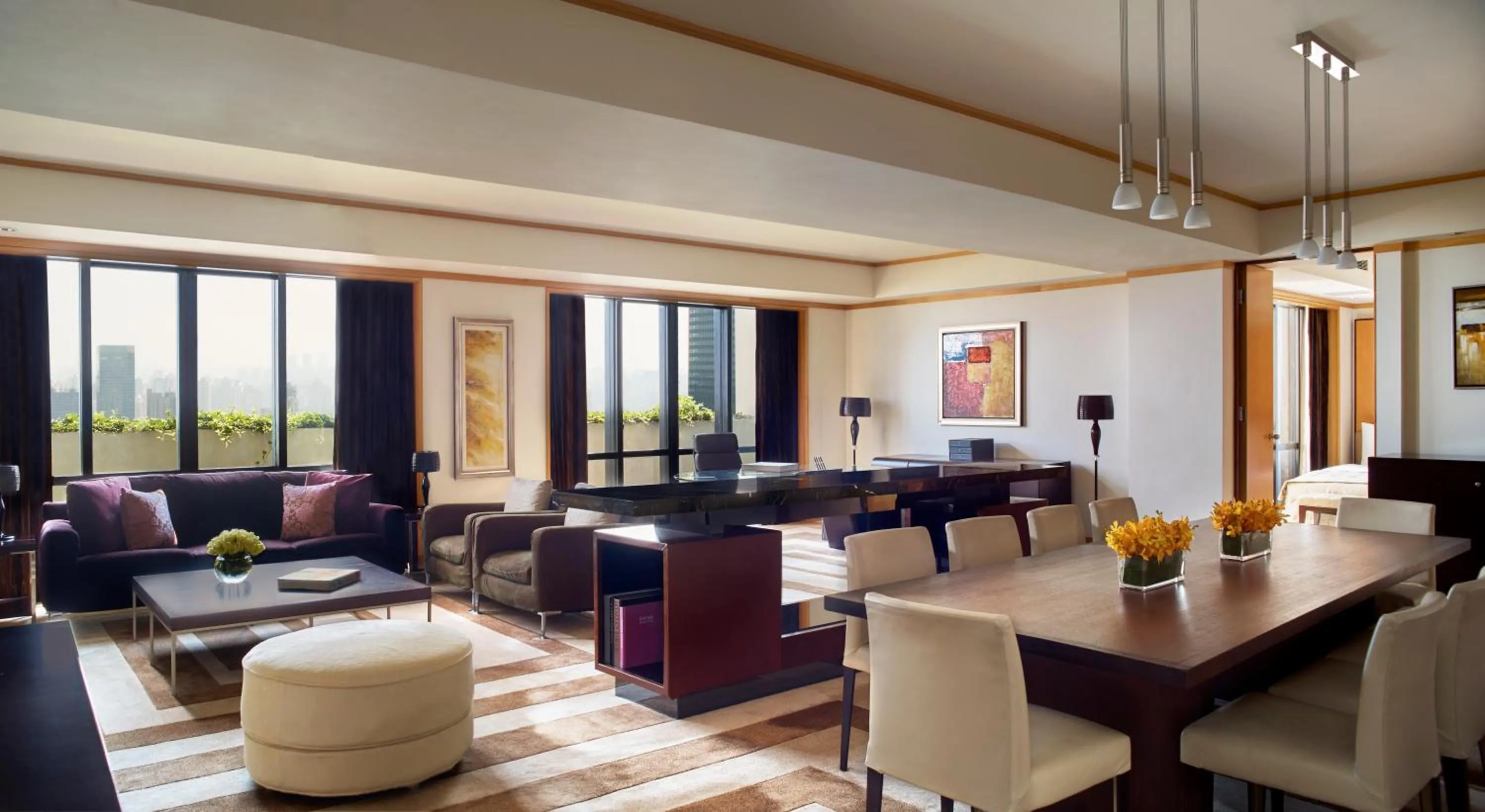 Living room in The Portman Ritz-Carlton Shanghai - Prime Shanghai hub for elite travelers