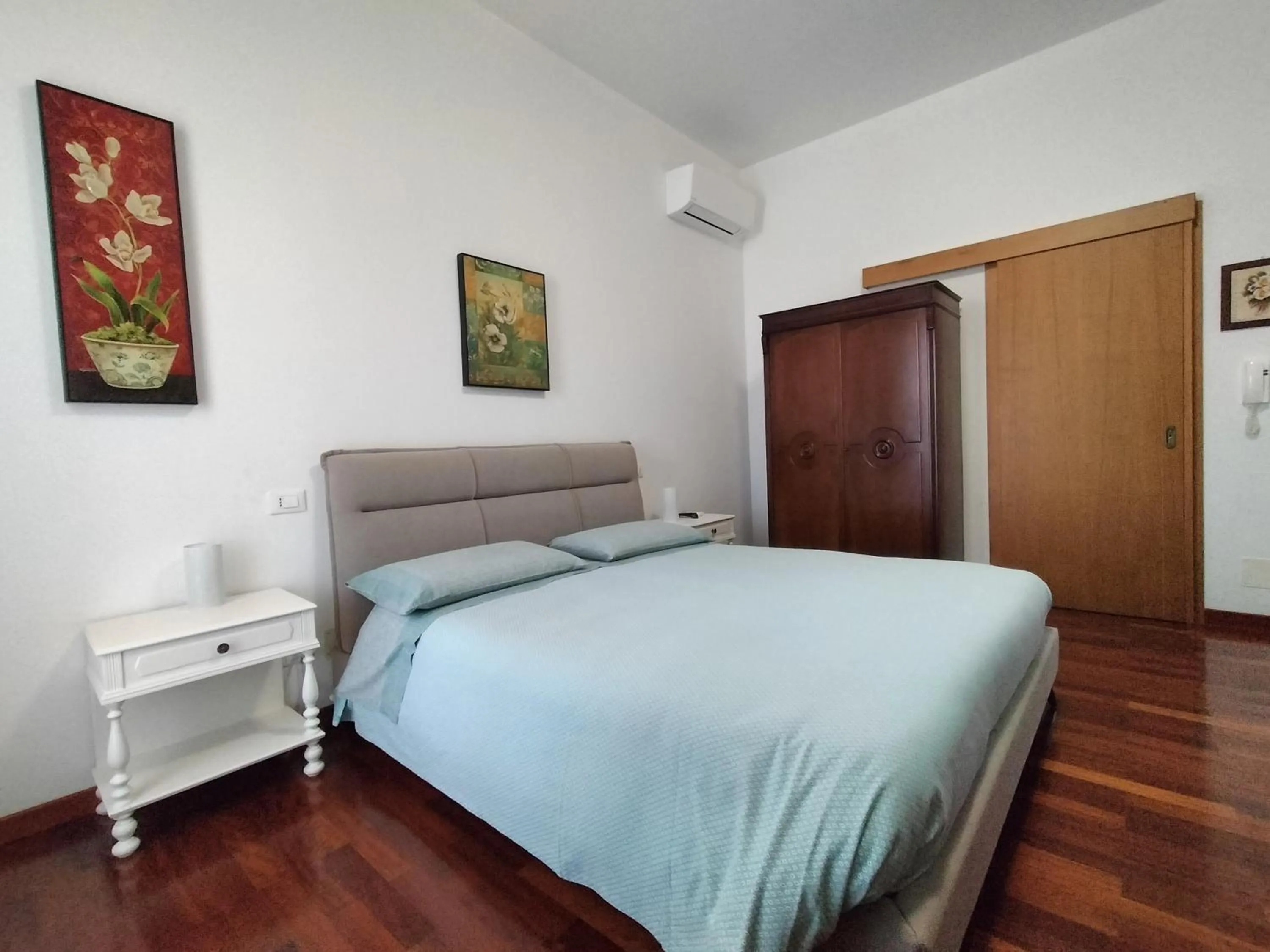 Bedroom, Bed in B&B Solepineta