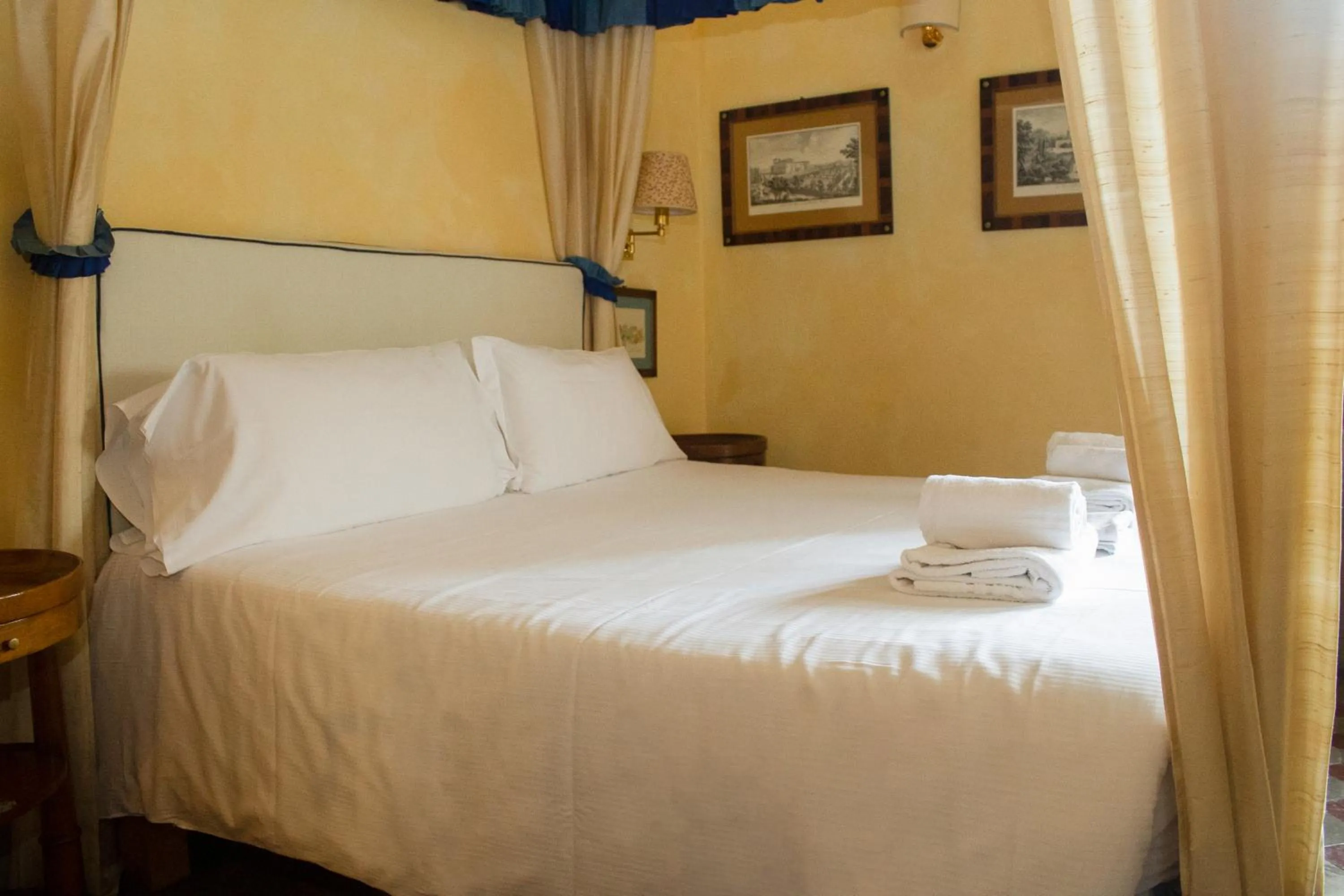 Bed in Antica Dimora Johlea