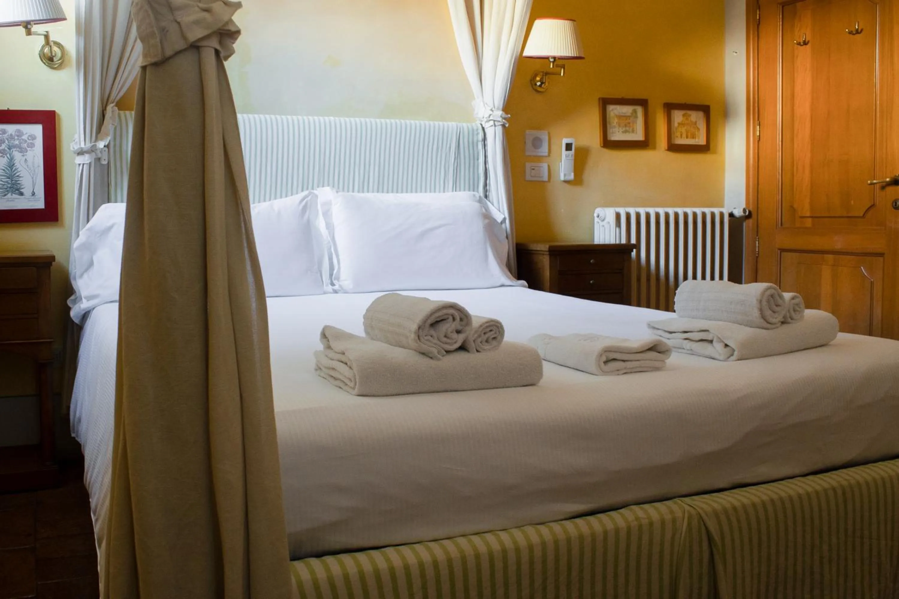 Bed in Antica Dimora Firenze