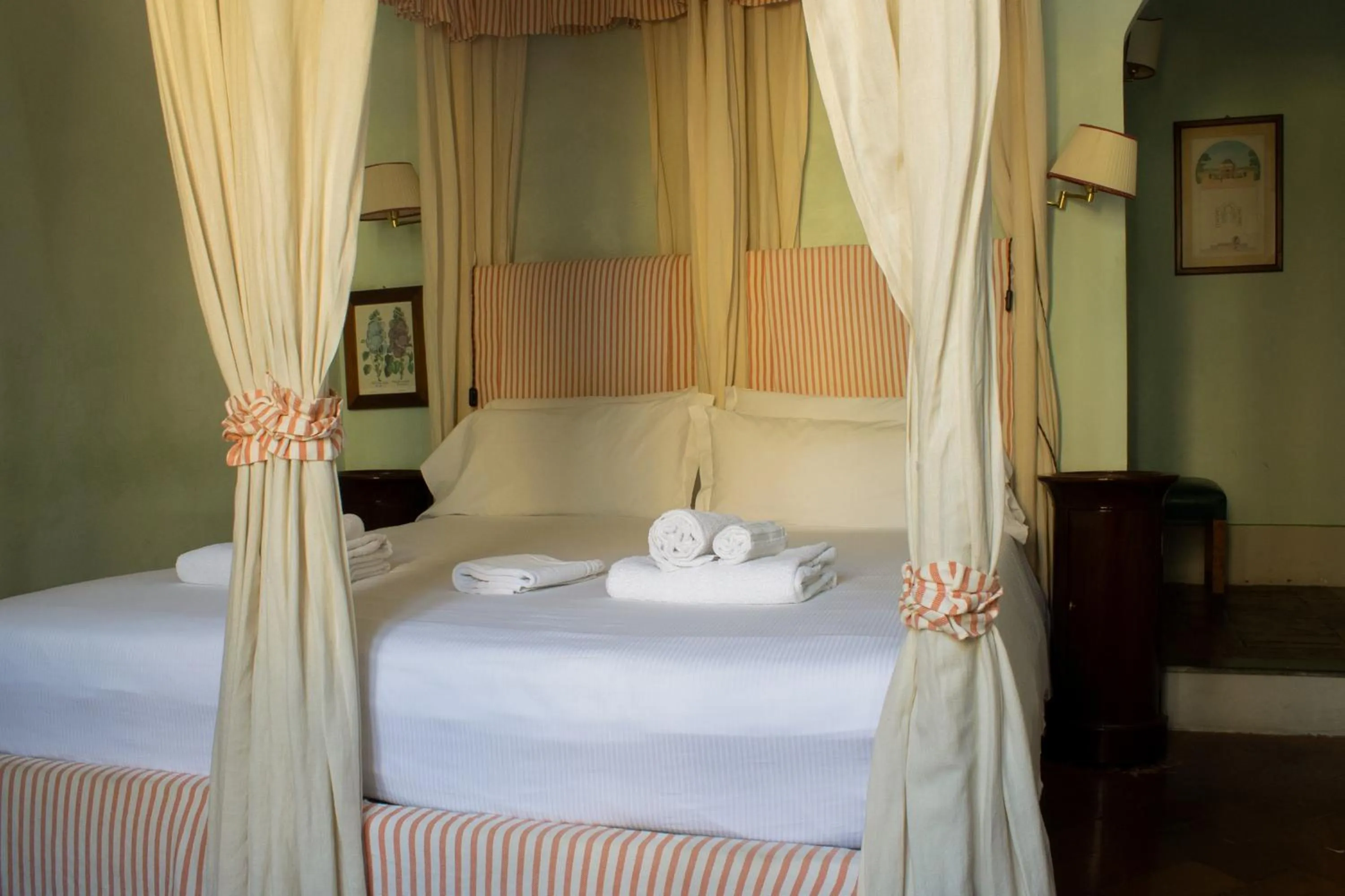 Bed in Antica Dimora Firenze