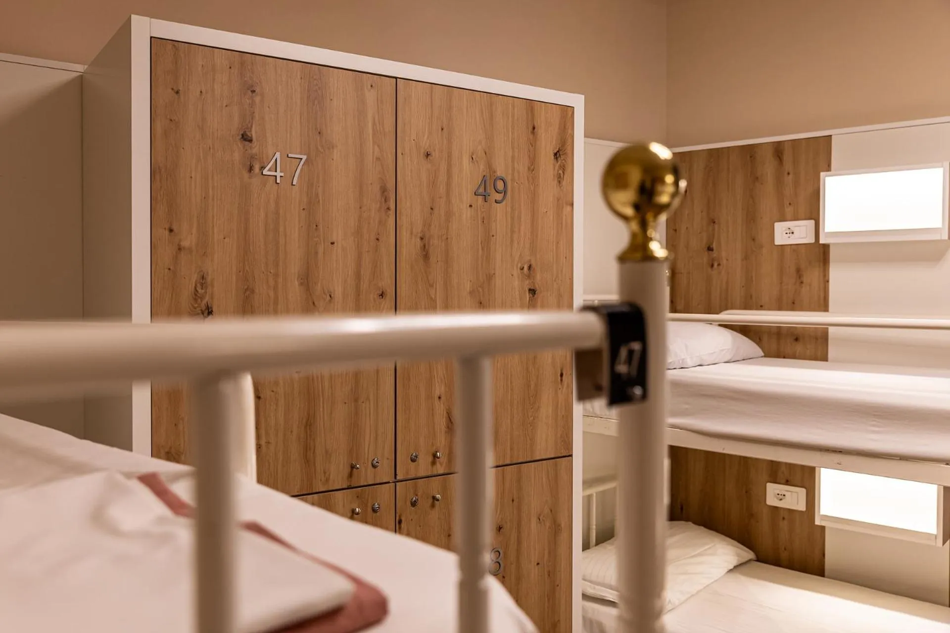 locker, Bed in Hostel Archi Rossi