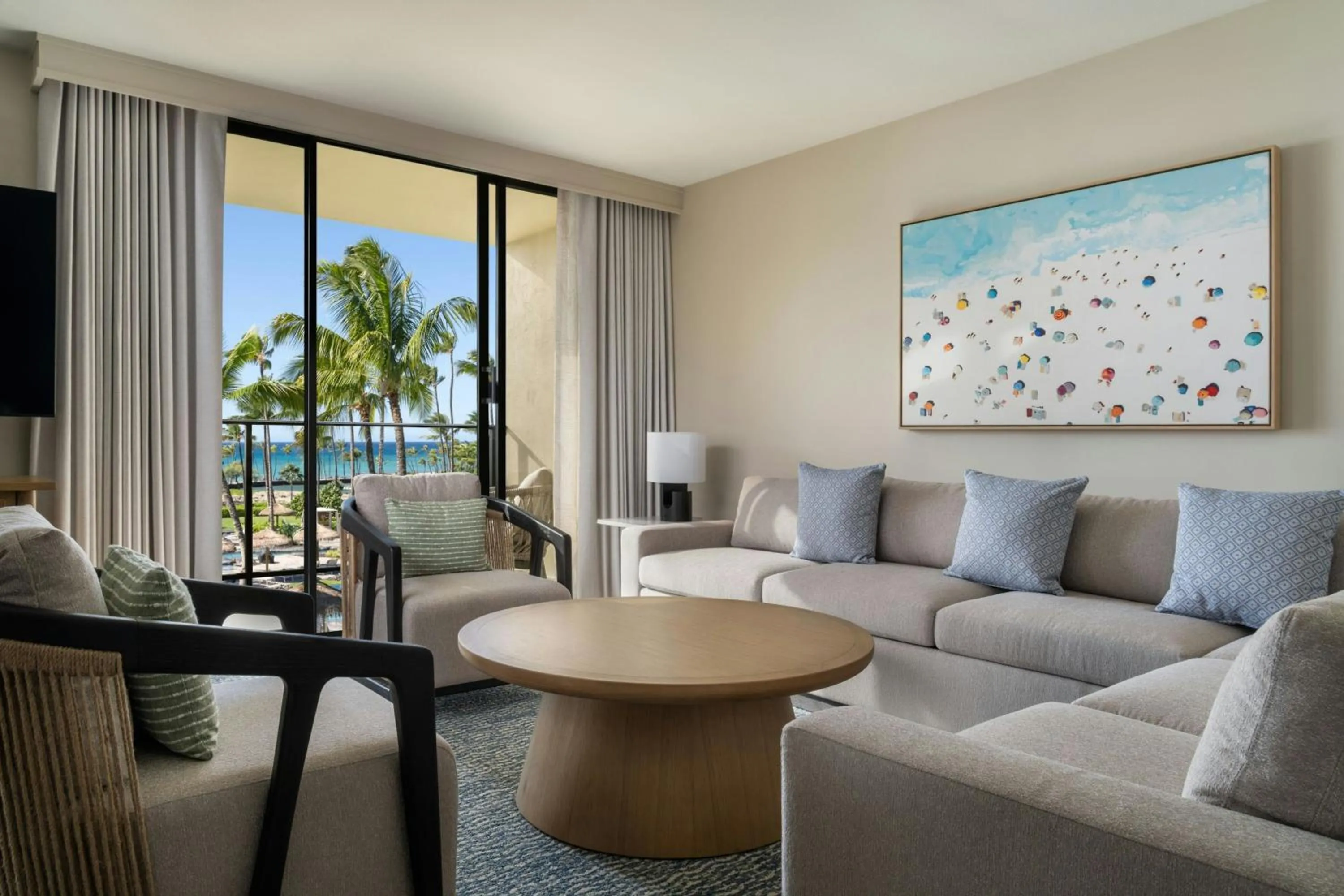 Photo of the whole room in Waikoloa Beach Marriott Resort & Spa