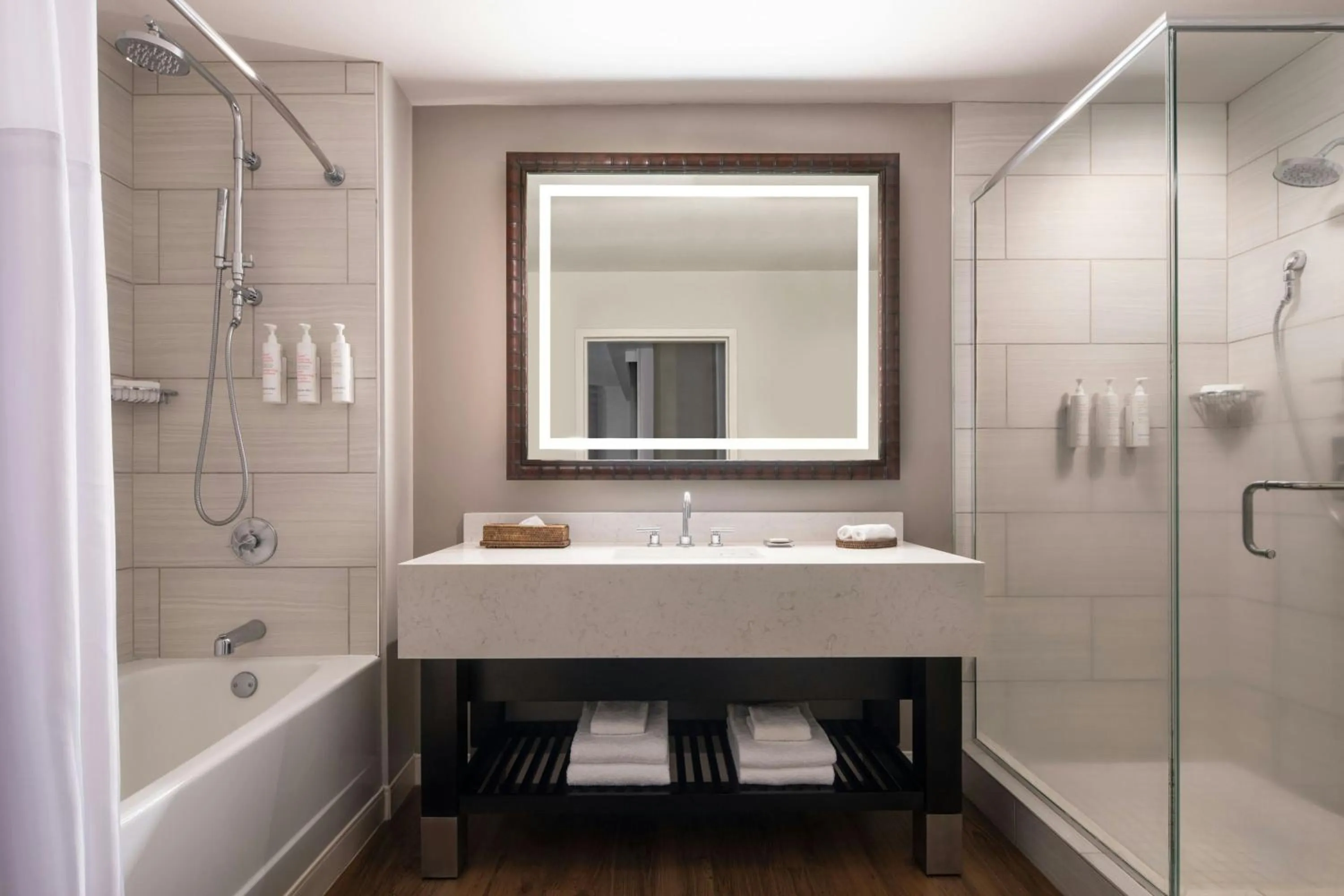 Bathroom in Waikoloa Beach Marriott Resort & Spa