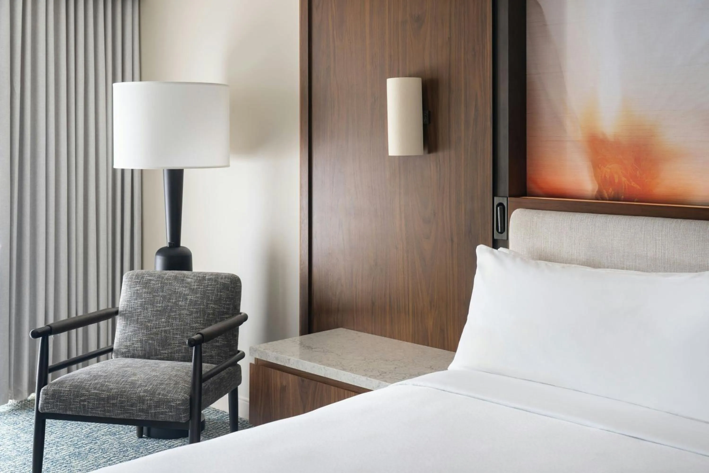 Photo of the whole room, Bed in Waikoloa Beach Marriott Resort & Spa