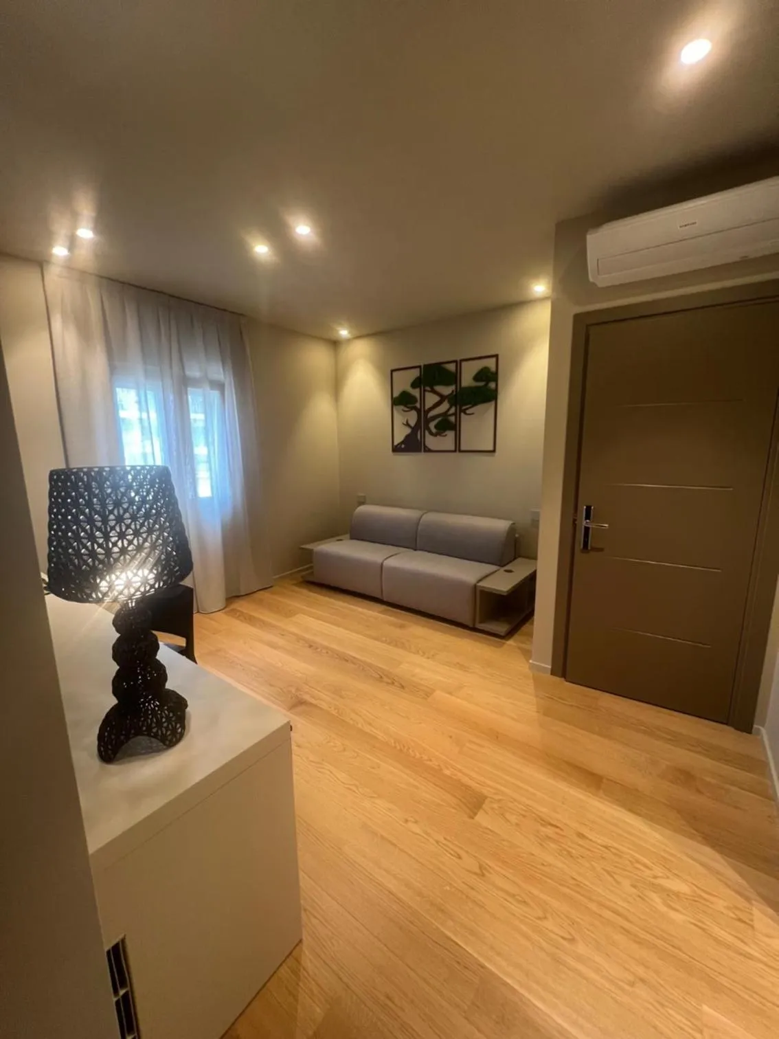 Living room, Bed in Al Castello Luxury B&B