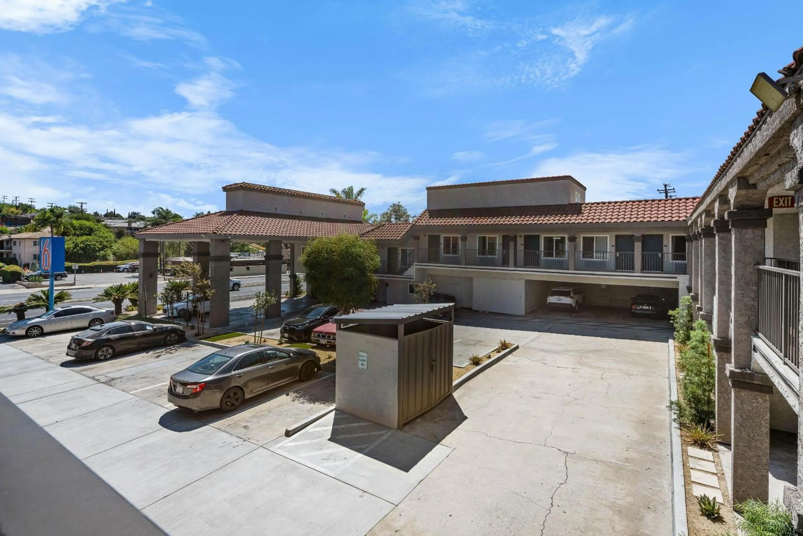 Property building in Motel 6-La Mesa, CA