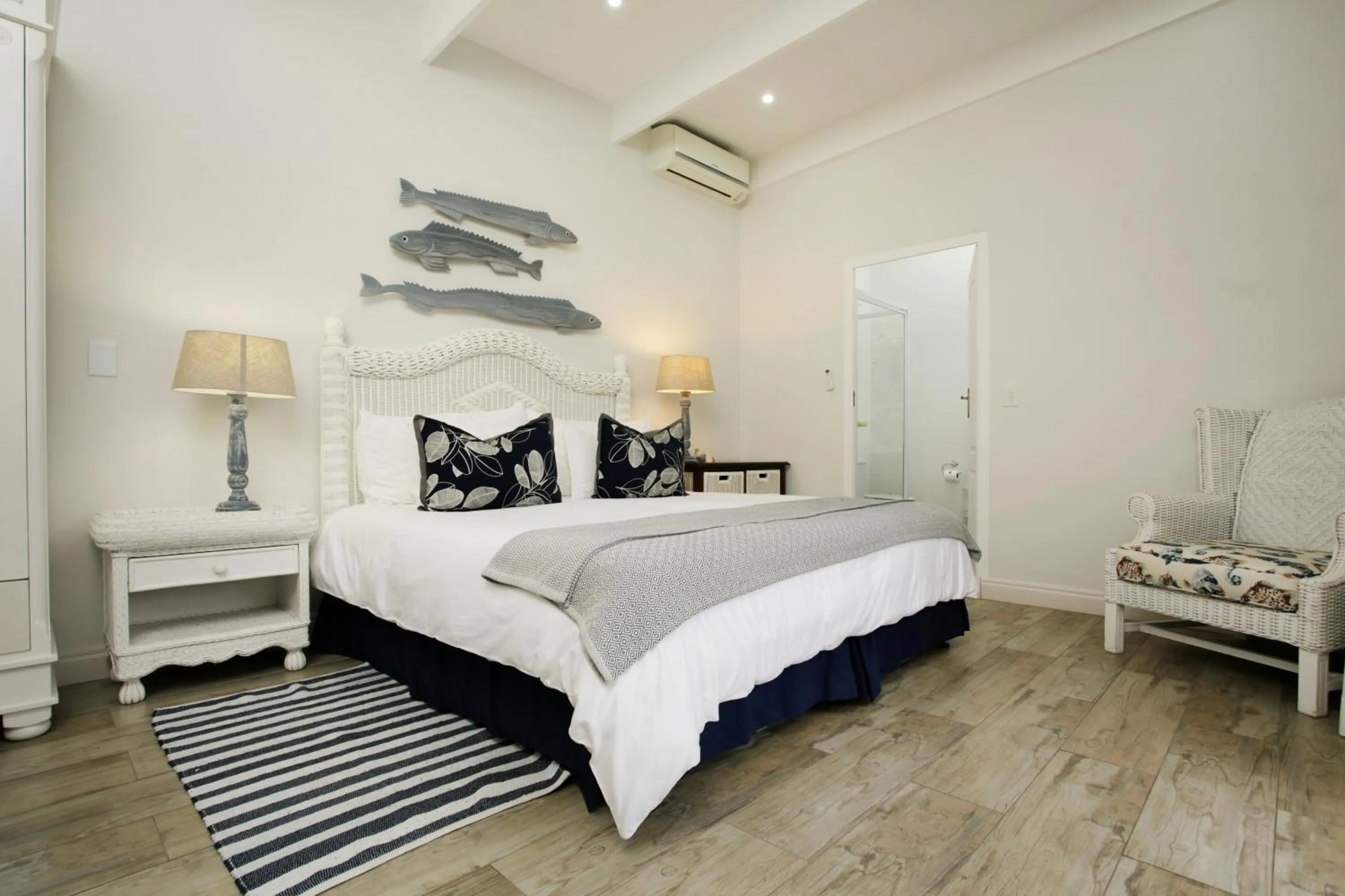 Bed in Ocean Hideaway Bed and Breakfast