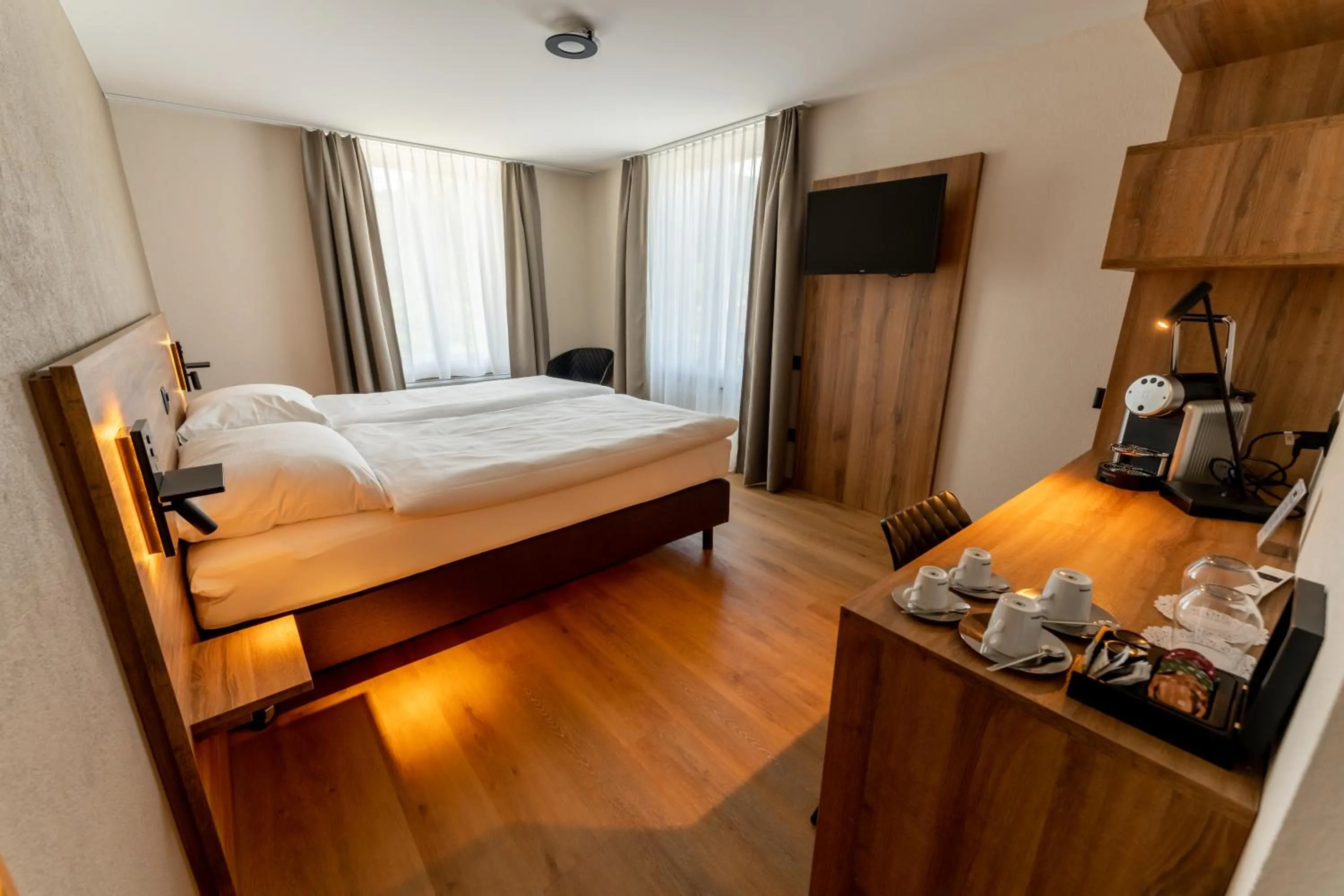 ZIEGELHÜSI Hotel - Self CheckIn, Stettlen bei Bern