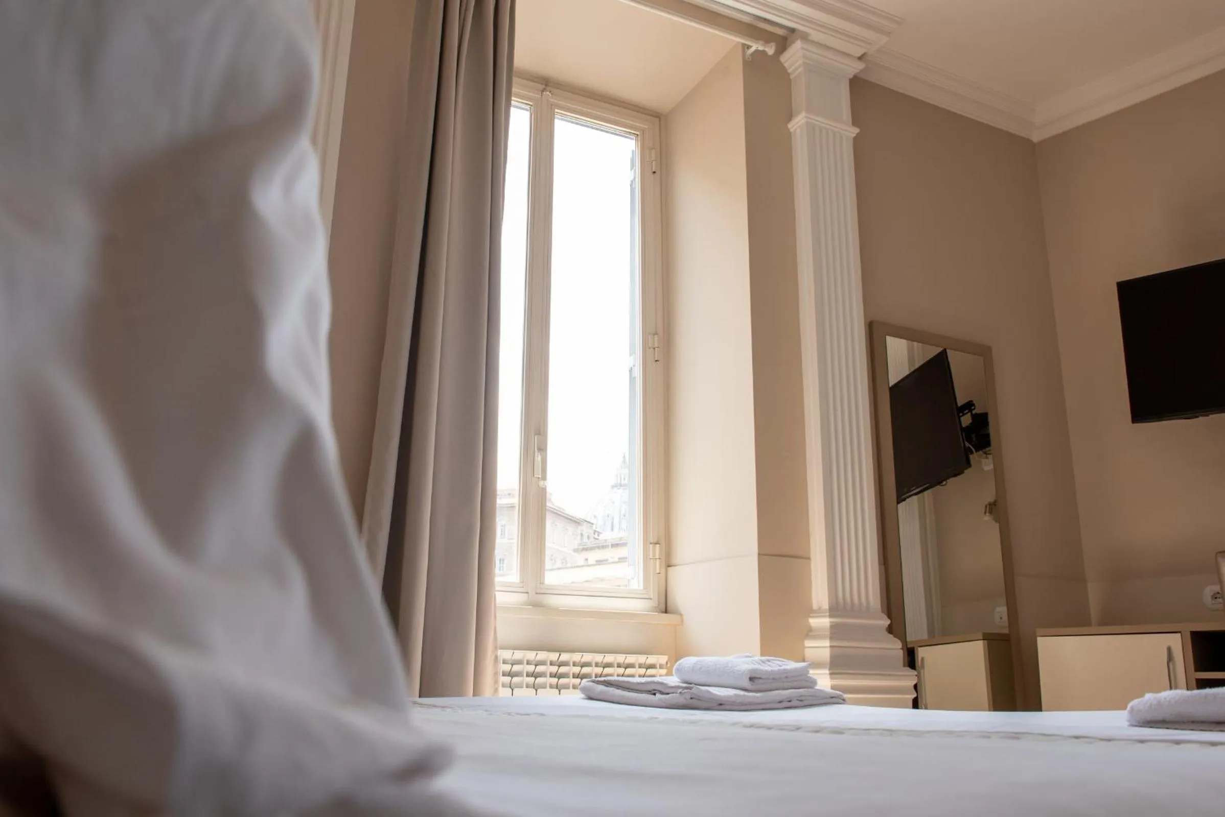 Bed in Domus Porta Angelica