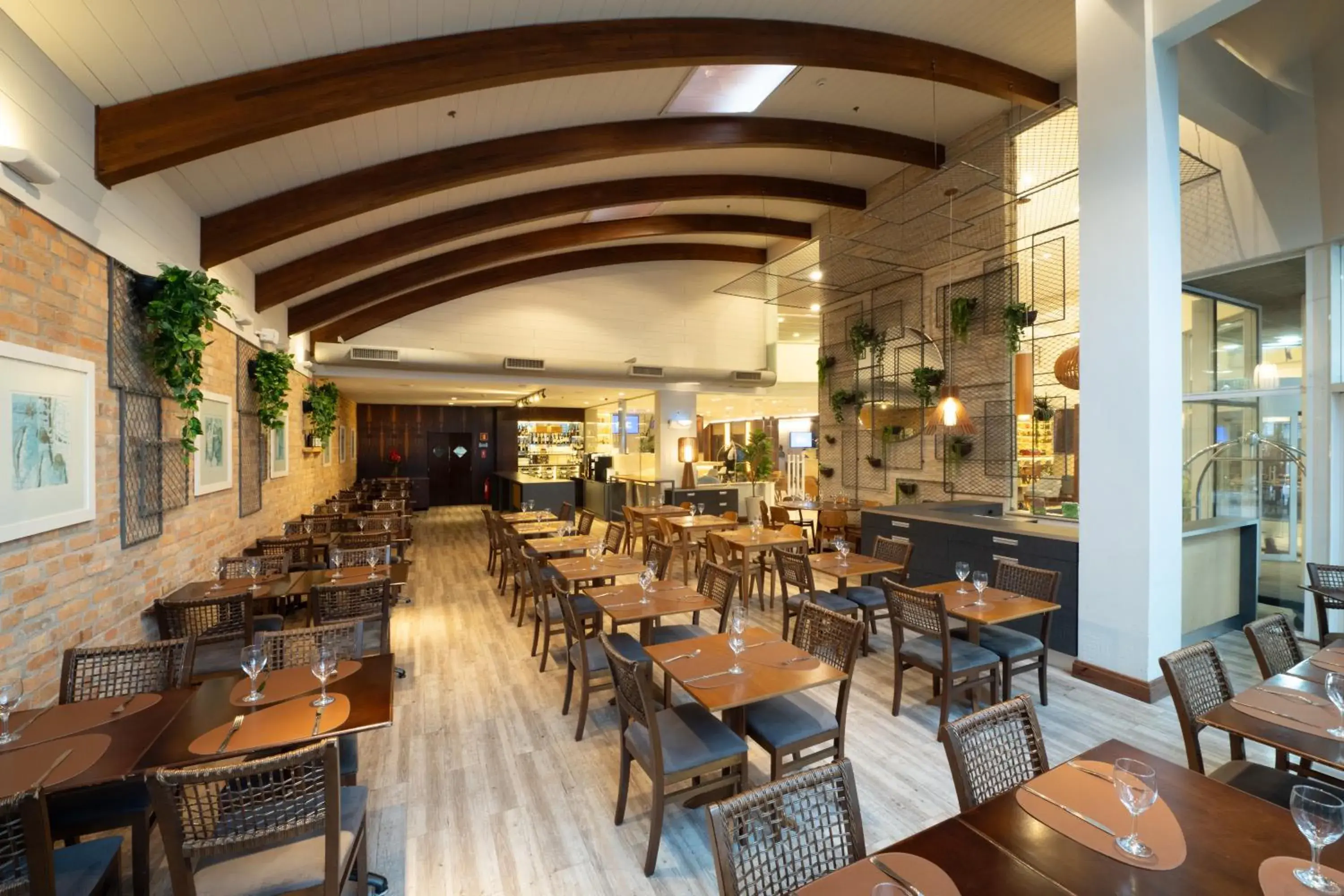 Restaurant/places to eat in Blue Tree Towers Caxias do Sul Restaurant/places to eat in Blue Tree Towers Caxias do Sul