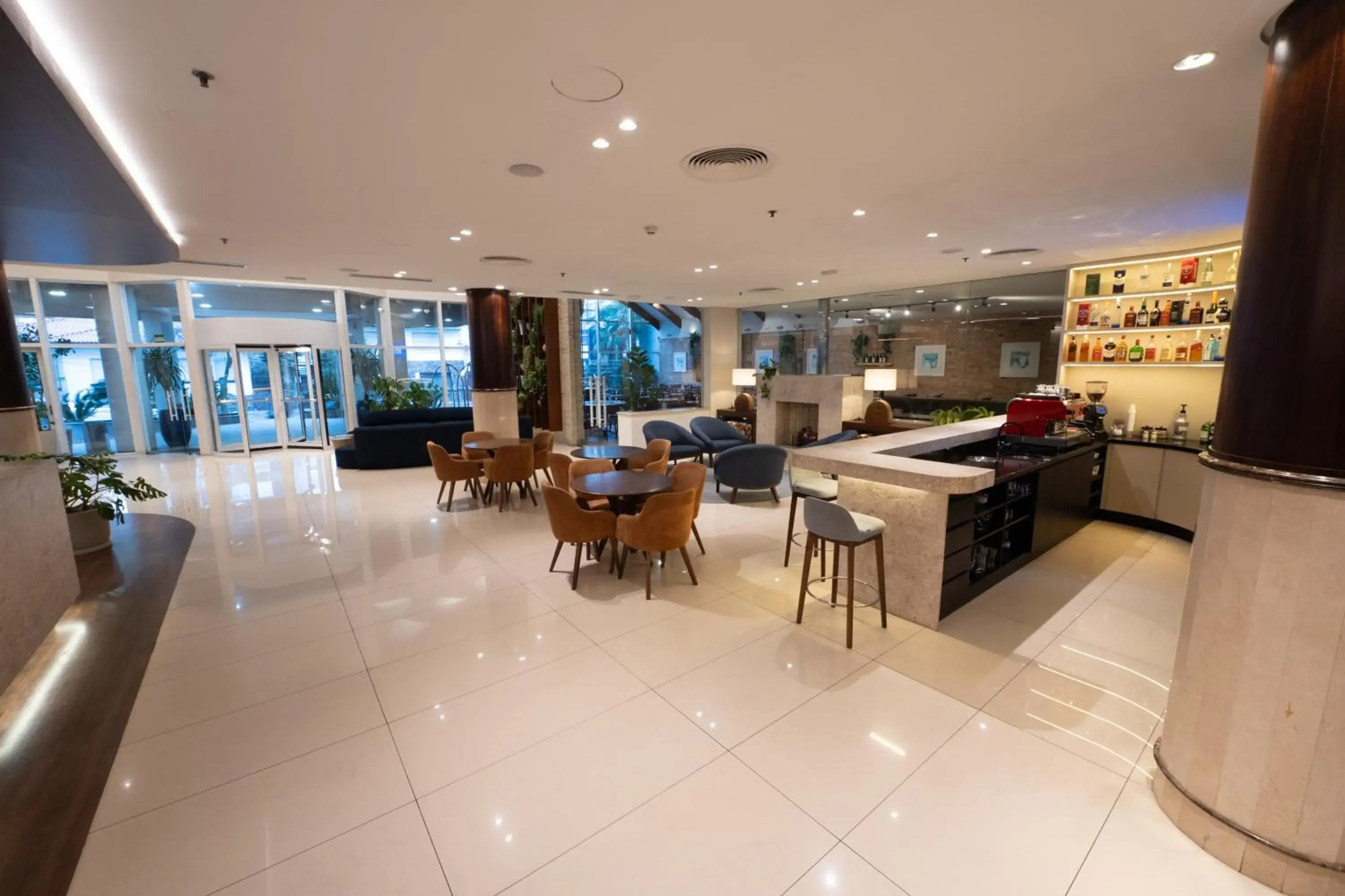 Lobby or reception in Blue Tree Towers Caxias do Sul Lobby or reception in Blue Tree Towers Caxias do Sul