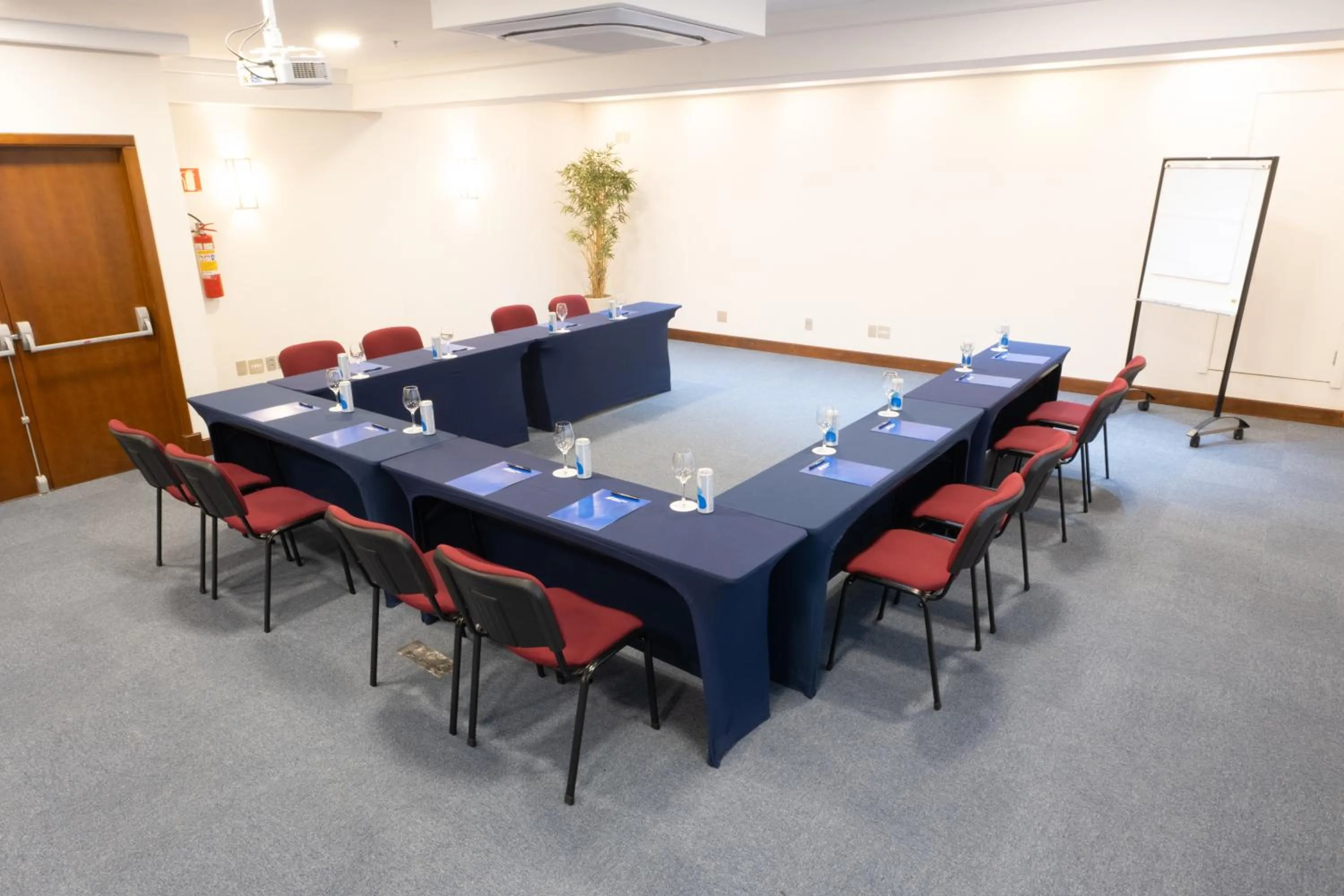 Meeting/conference room in Blue Tree Towers Caxias do Sul