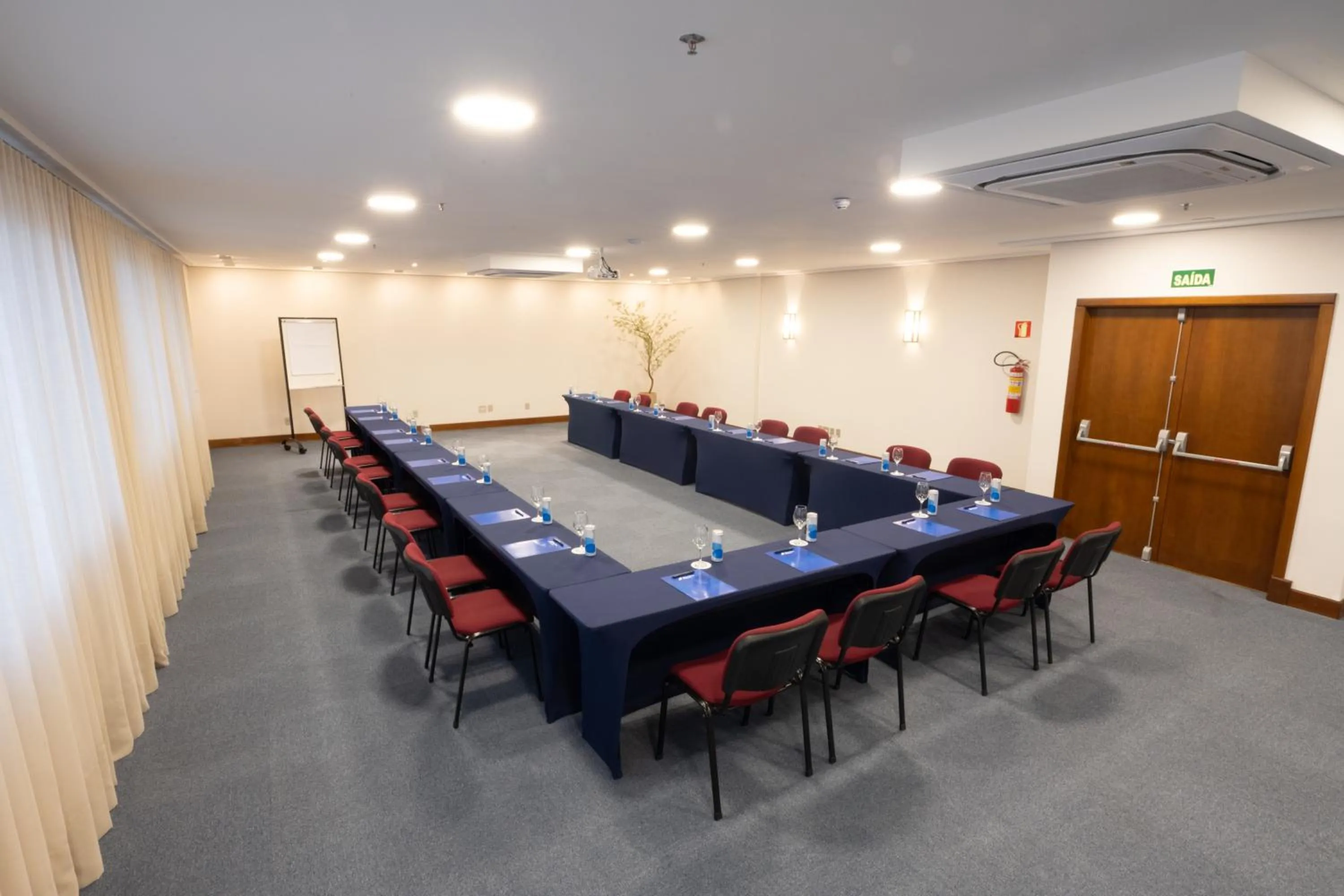 Meeting/conference room in Blue Tree Towers Caxias do Sul