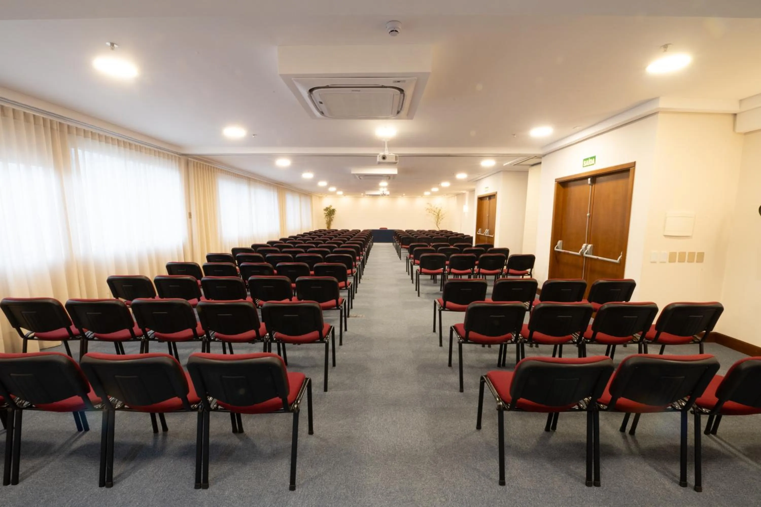 Meeting/conference room in Blue Tree Towers Caxias do Sul