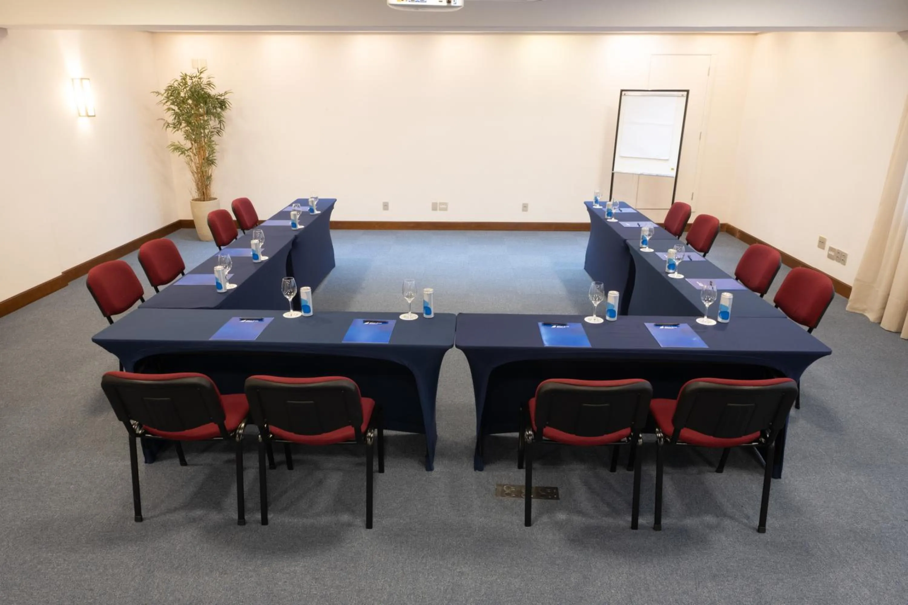 Meeting/conference room in Blue Tree Towers Caxias do Sul