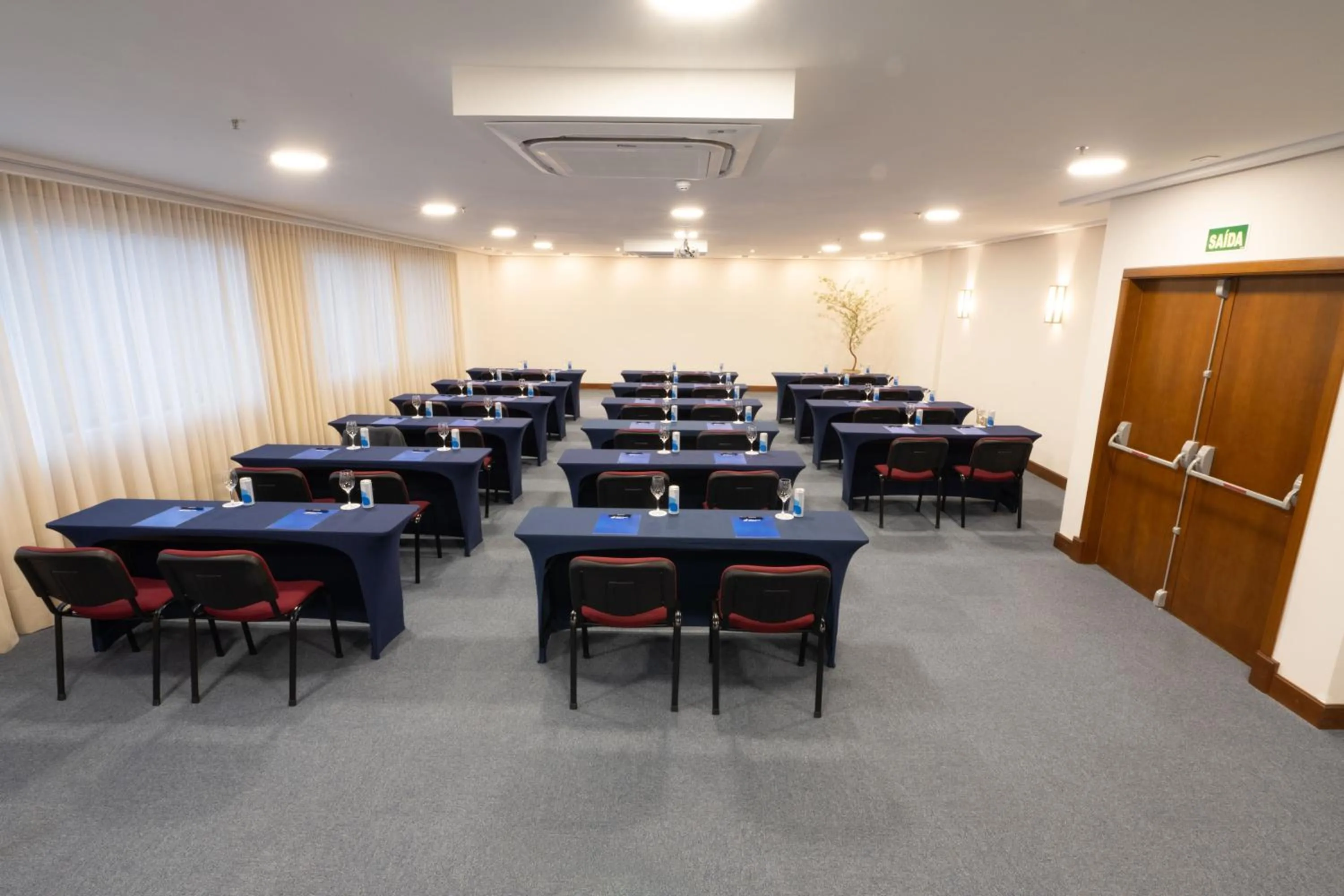 Meeting/conference room in Blue Tree Towers Caxias do Sul