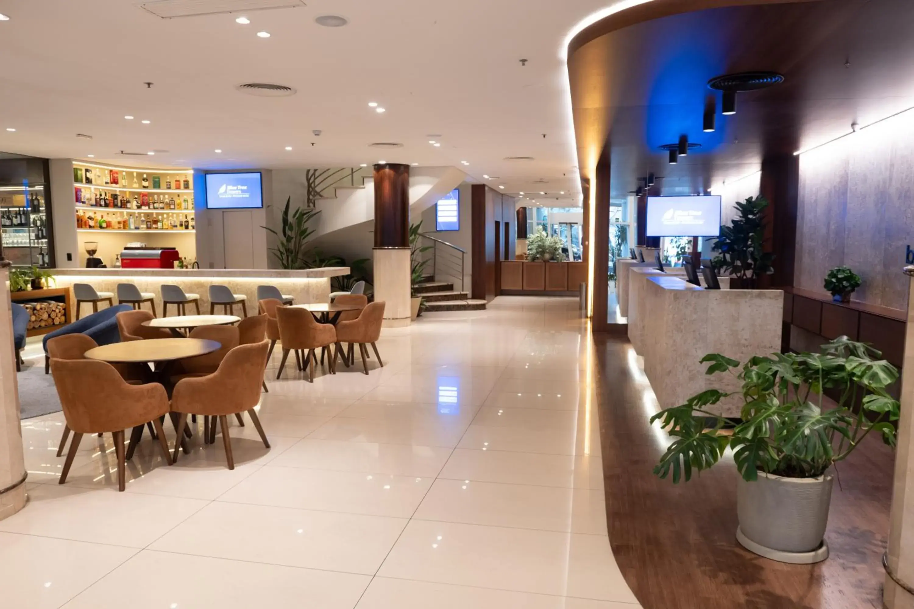 Lobby or reception in Blue Tree Towers Caxias do Sul Lobby or reception in Blue Tree Towers Caxias do Sul