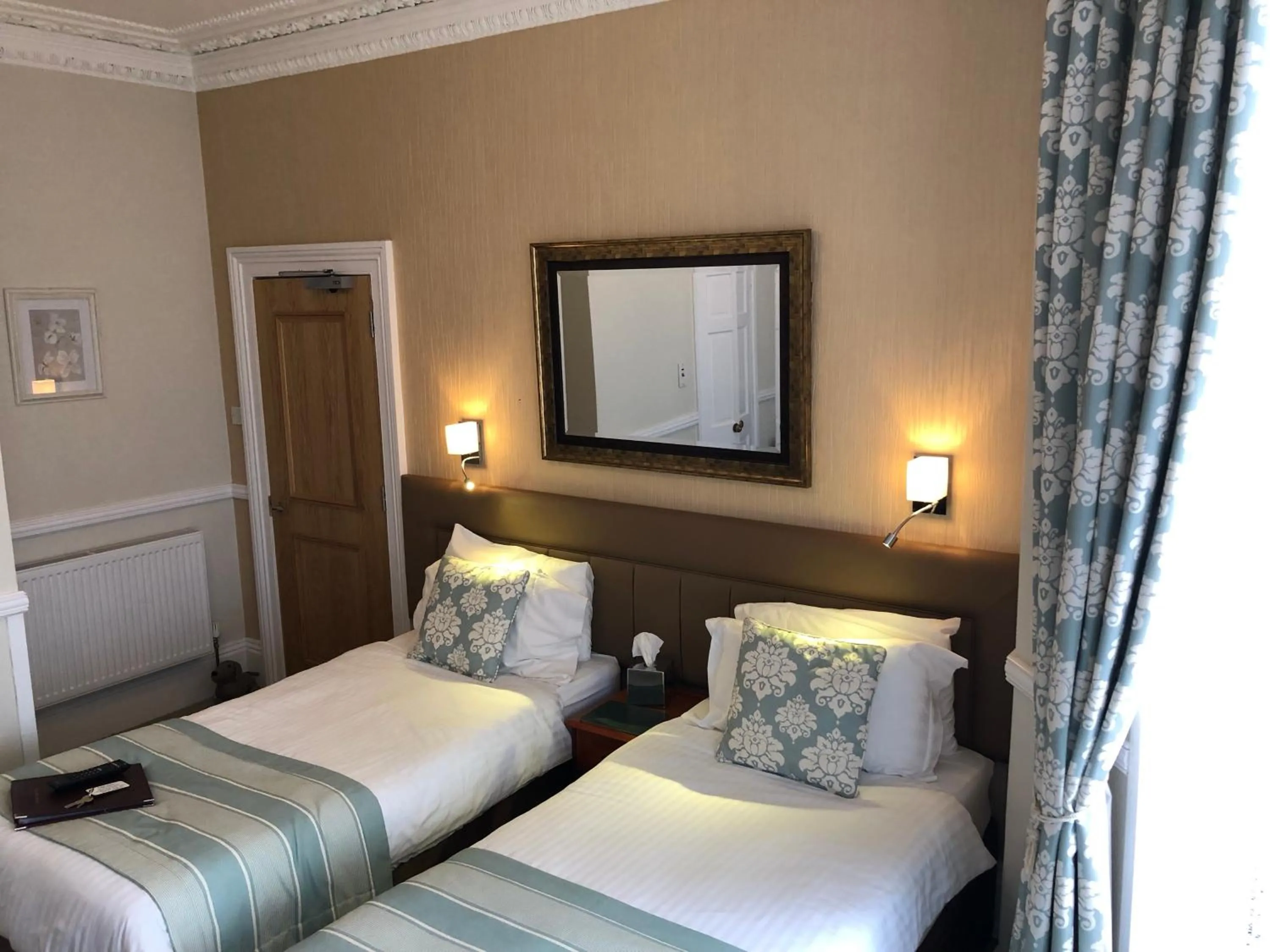 Edgcumbe Guest House