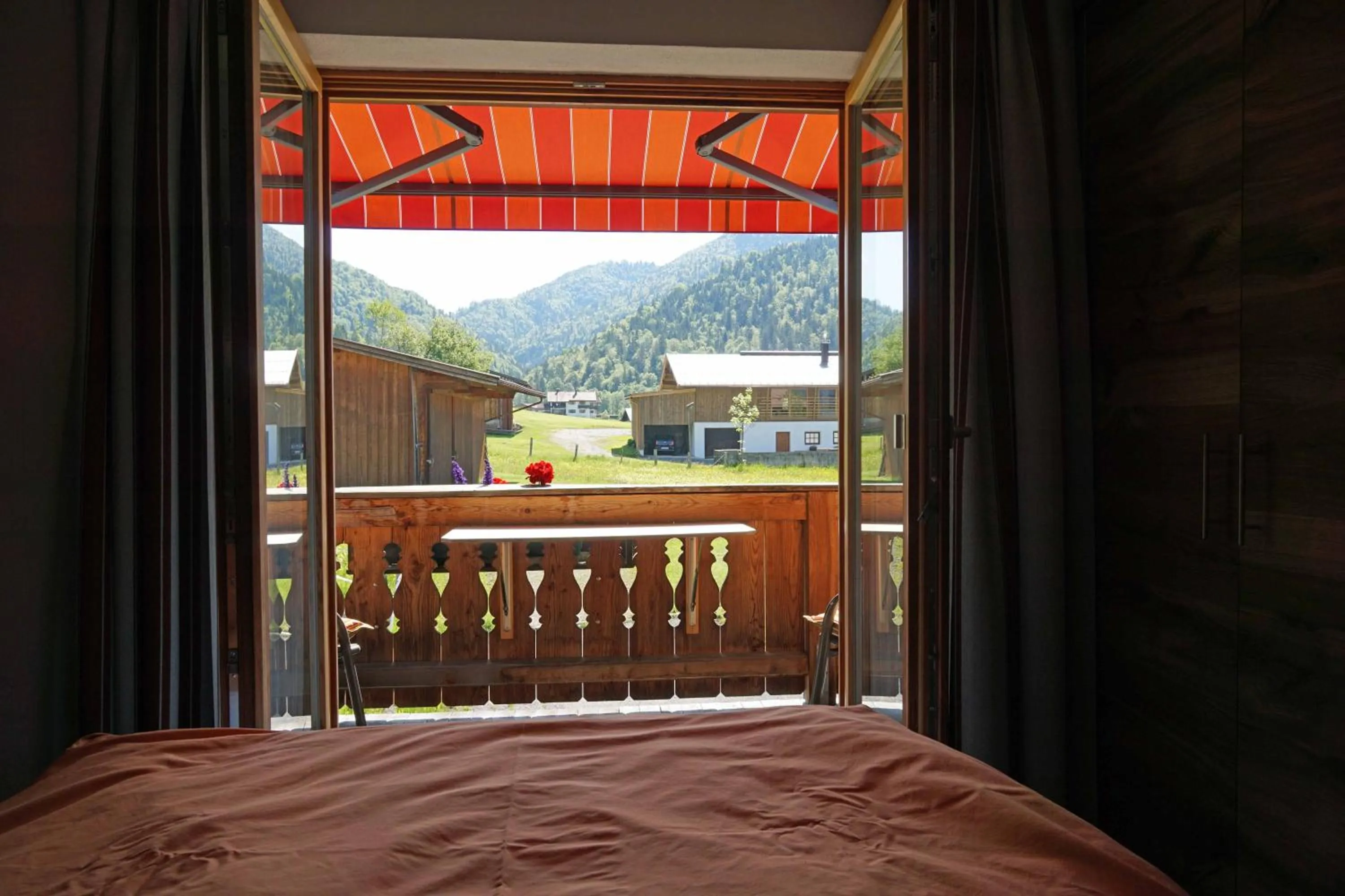 Mountain view, Bed in Haus Zauner