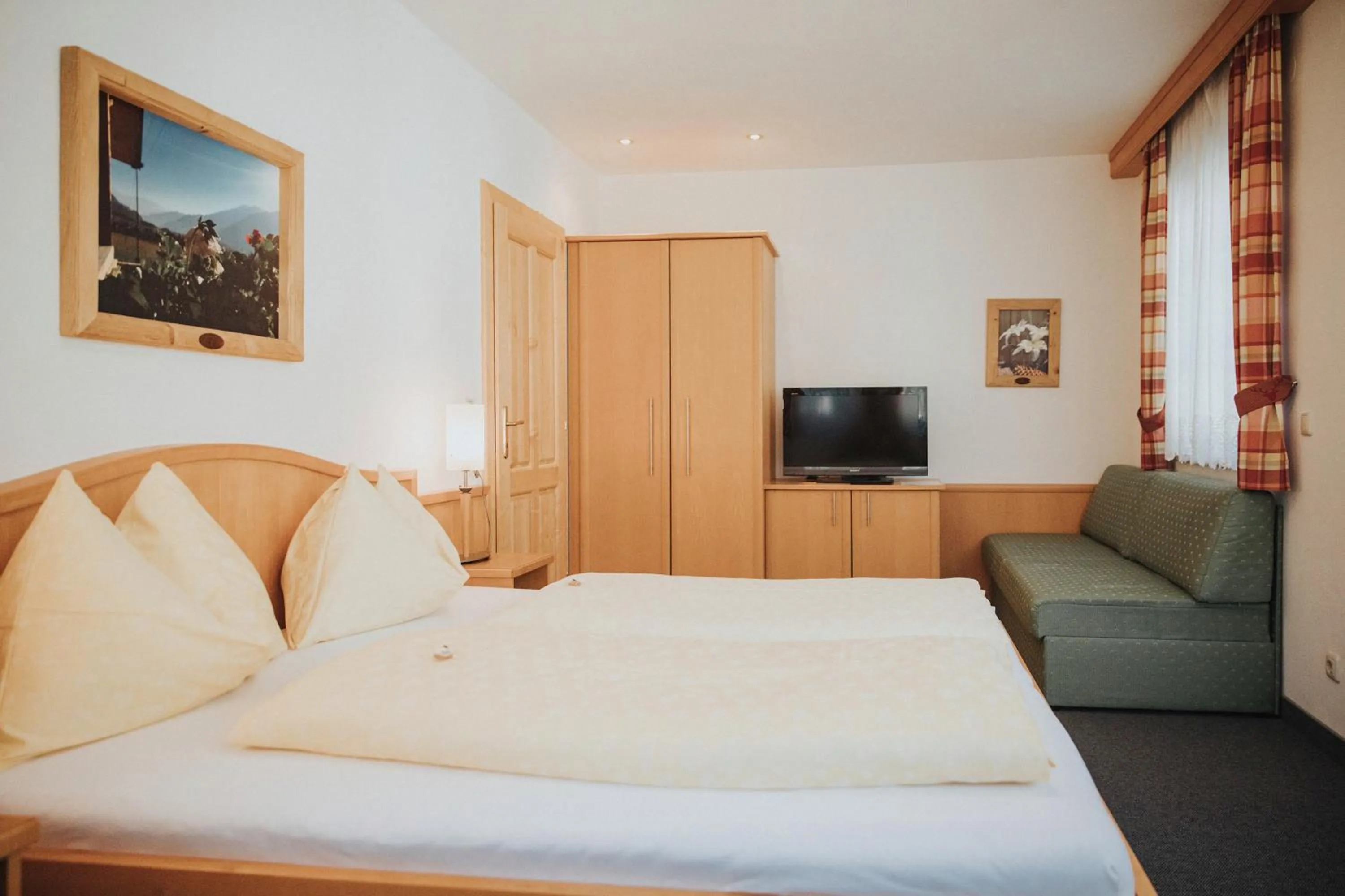 TV and multimedia, Bed in Appartements Wieshof