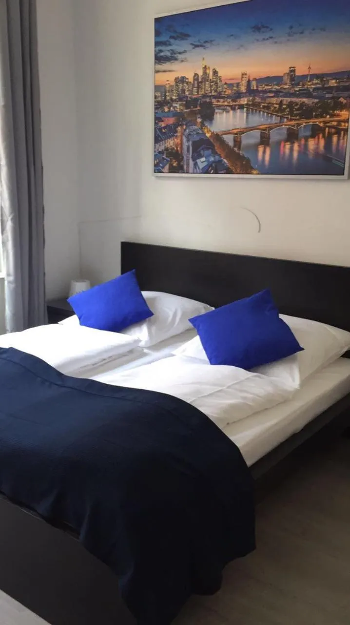 Bed in Main Hotel Frankfurt City