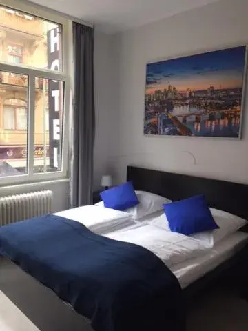 Bed in Main Hotel Frankfurt City