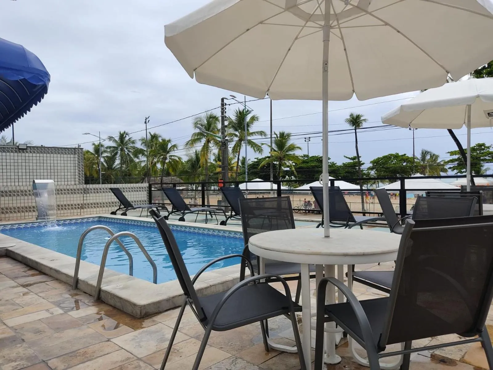 Swimming pool in Praia Hotel Enseada