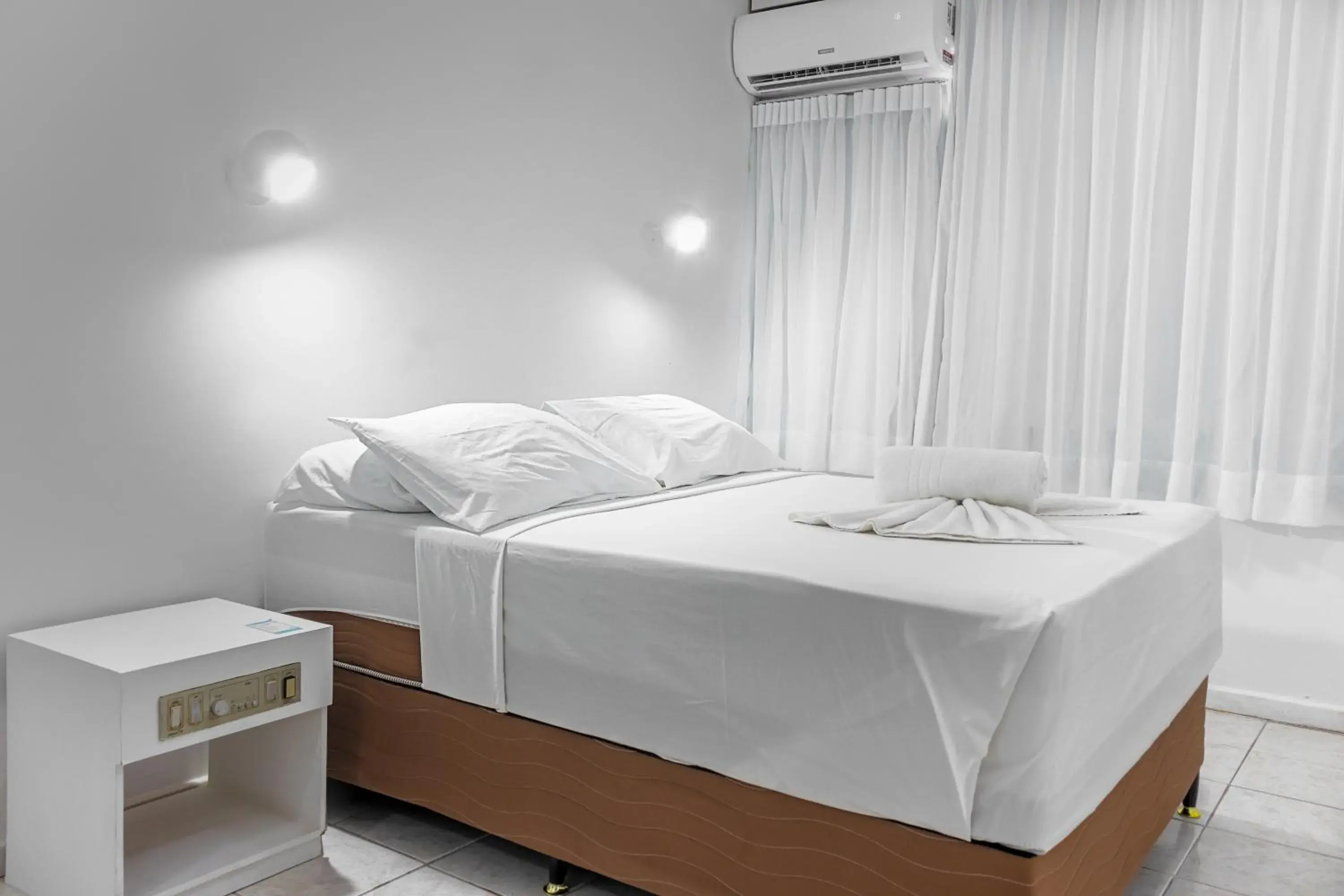 Bed in Praia Hotel Enseada Bed in Praia Hotel Enseada