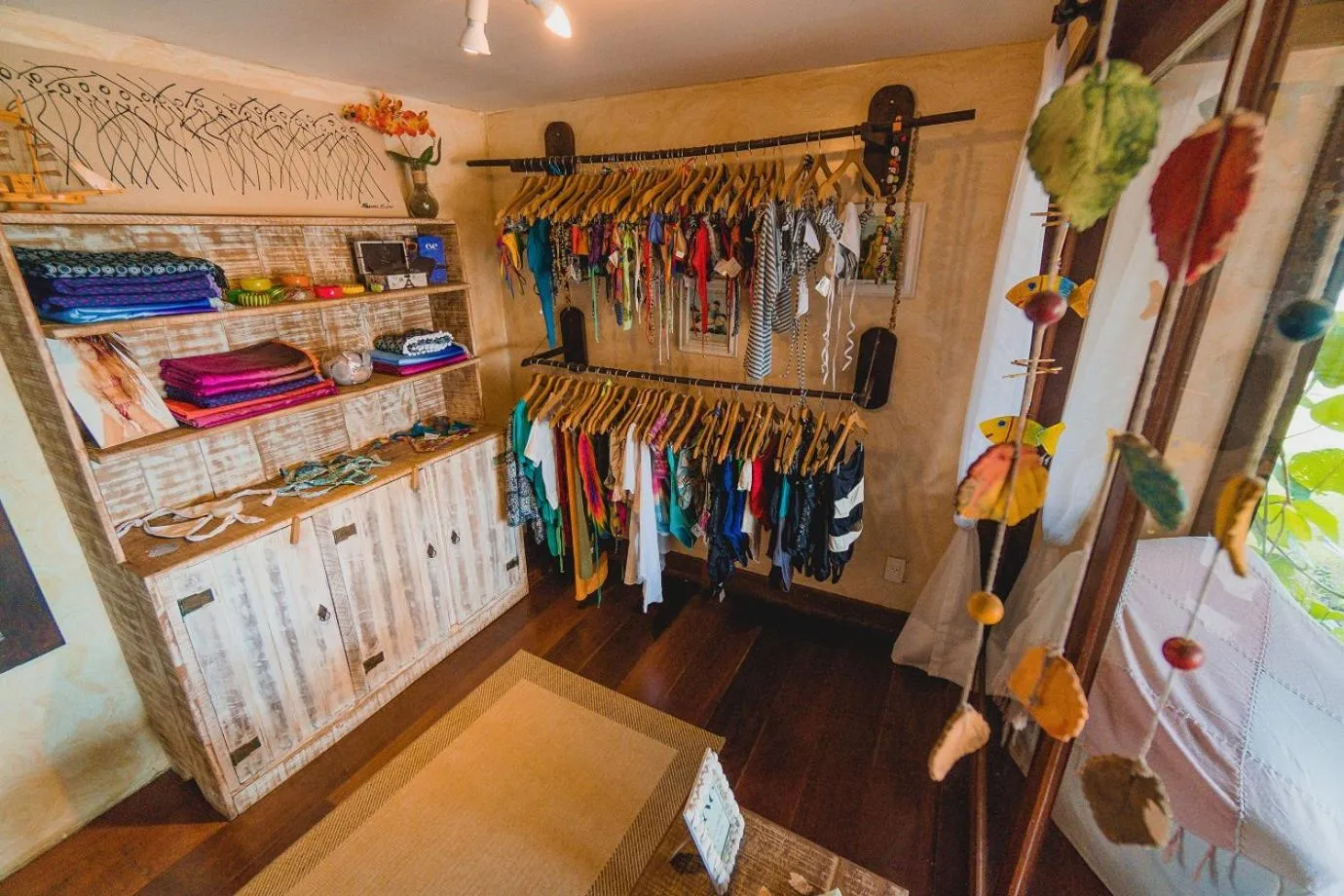 On-site shops in Oka Da Mata