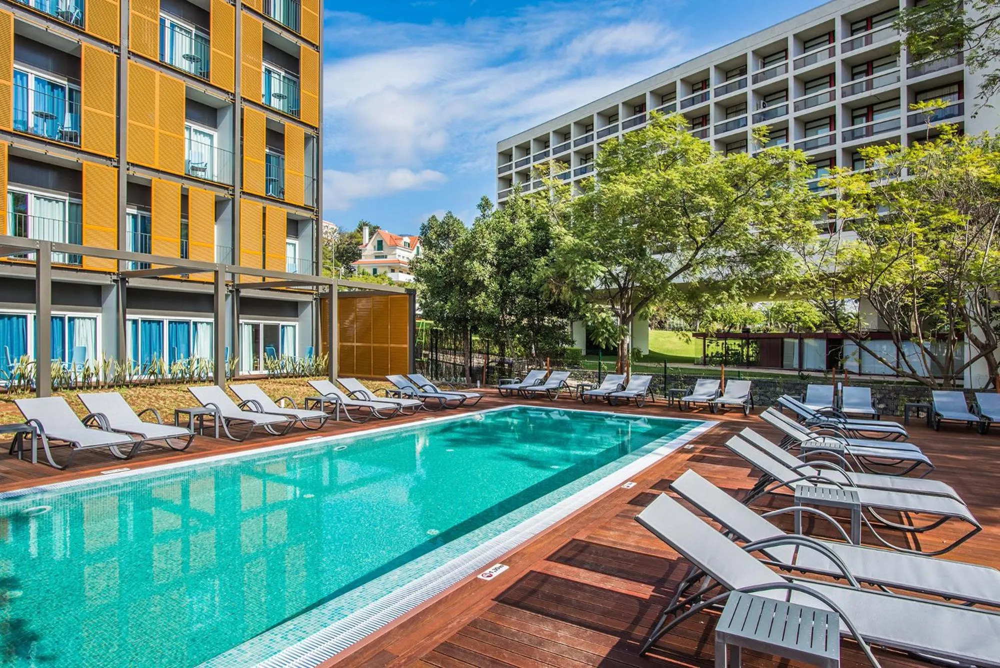 Swimming pool in Pestana Casino Studios