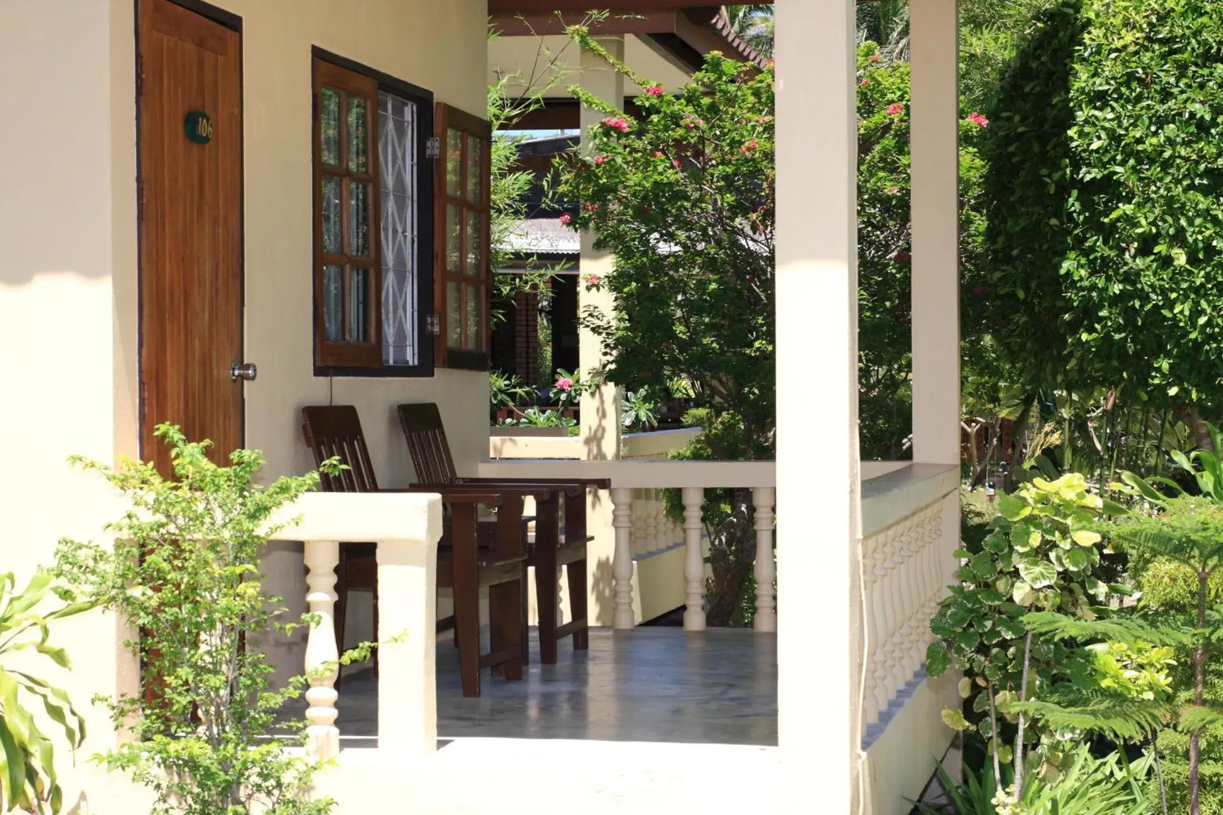 Twin Room with Garden View in Beck's Resort Twin Room with Garden View in Beck's Resort