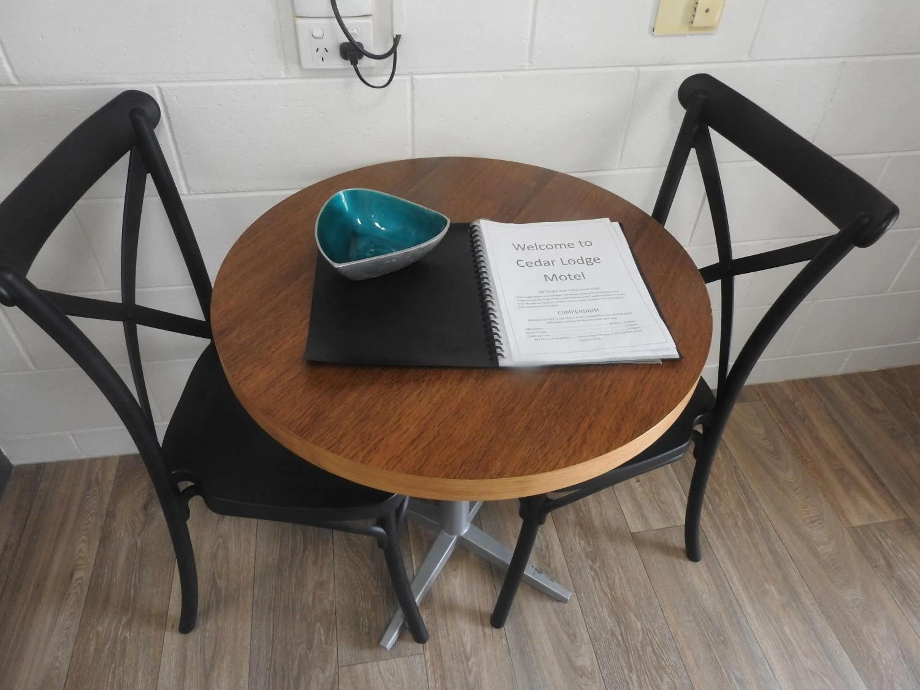 Dining area in Cedar Lodge Motel