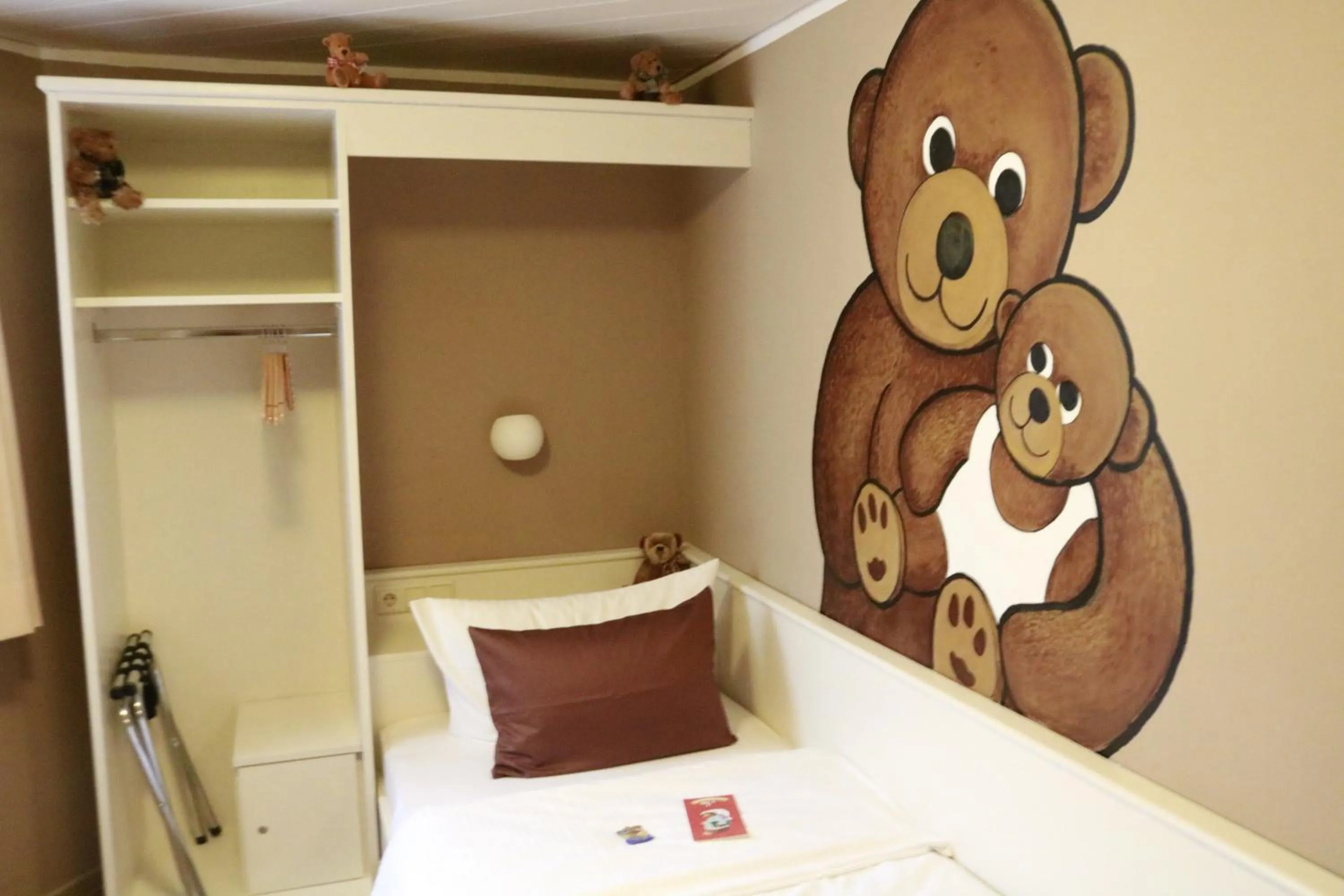 Photo of the whole room in Teddybärenhotel