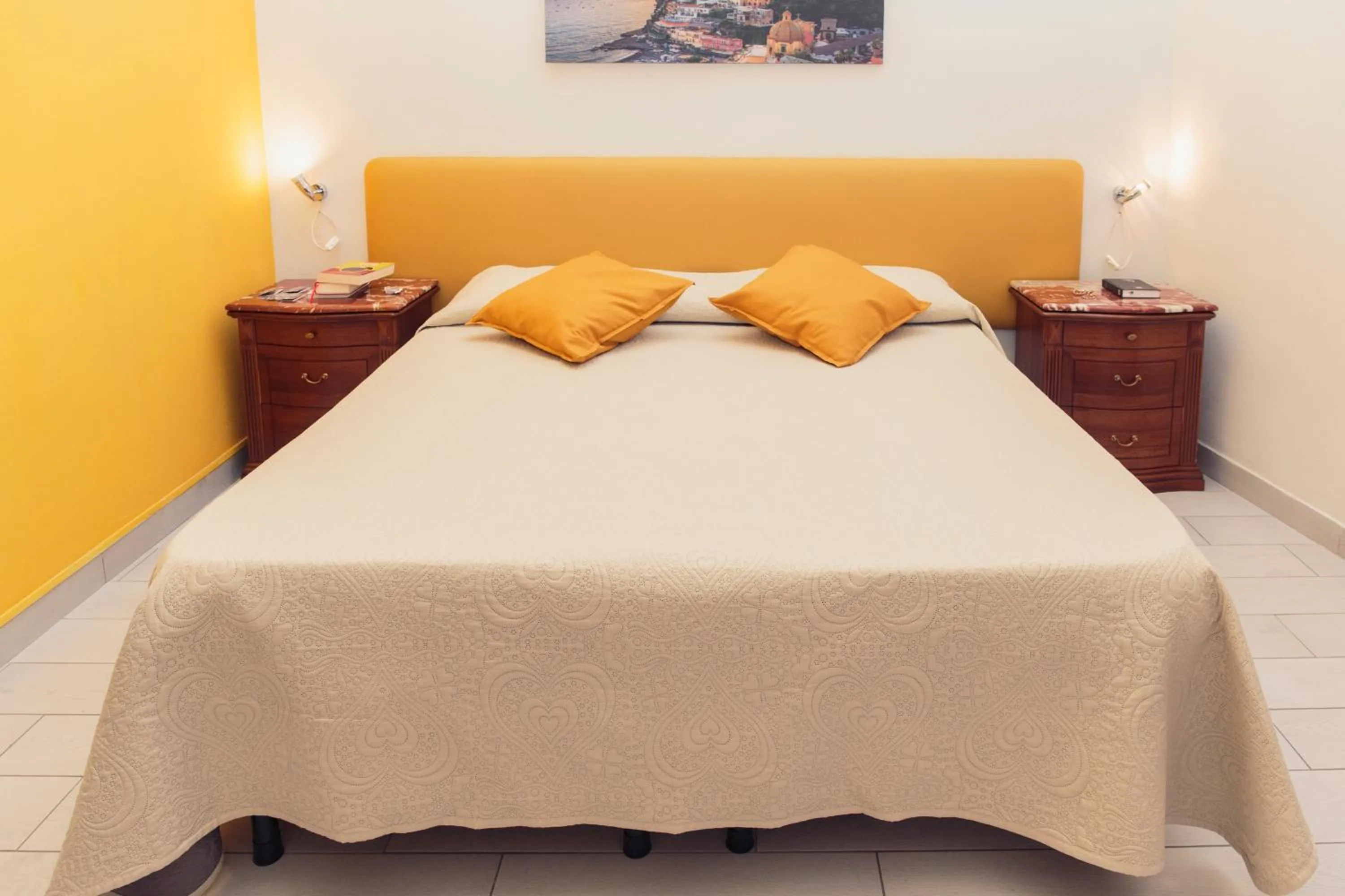 One-Bedroom Apartment in Palazzo Carafa della Spina