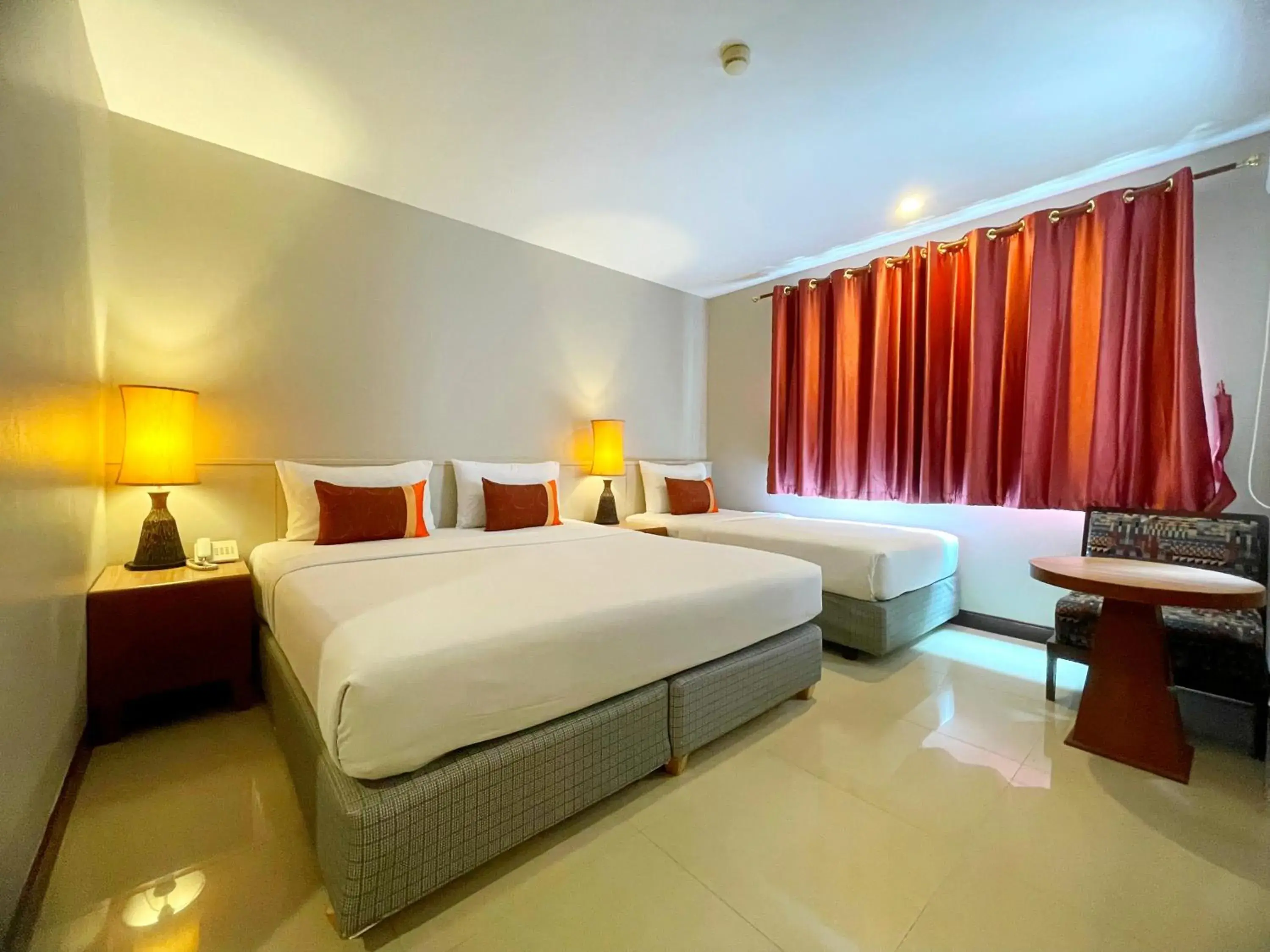 Photo of the whole room, Bed in Sabai Sabana Photo of the whole room, Bed in Sabai Sabana