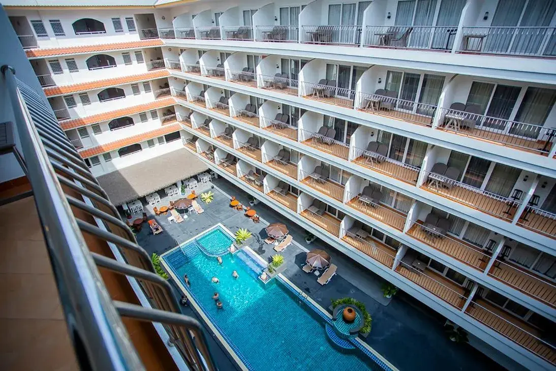 Property building in Sabai Sabana Property building in Sabai Sabana